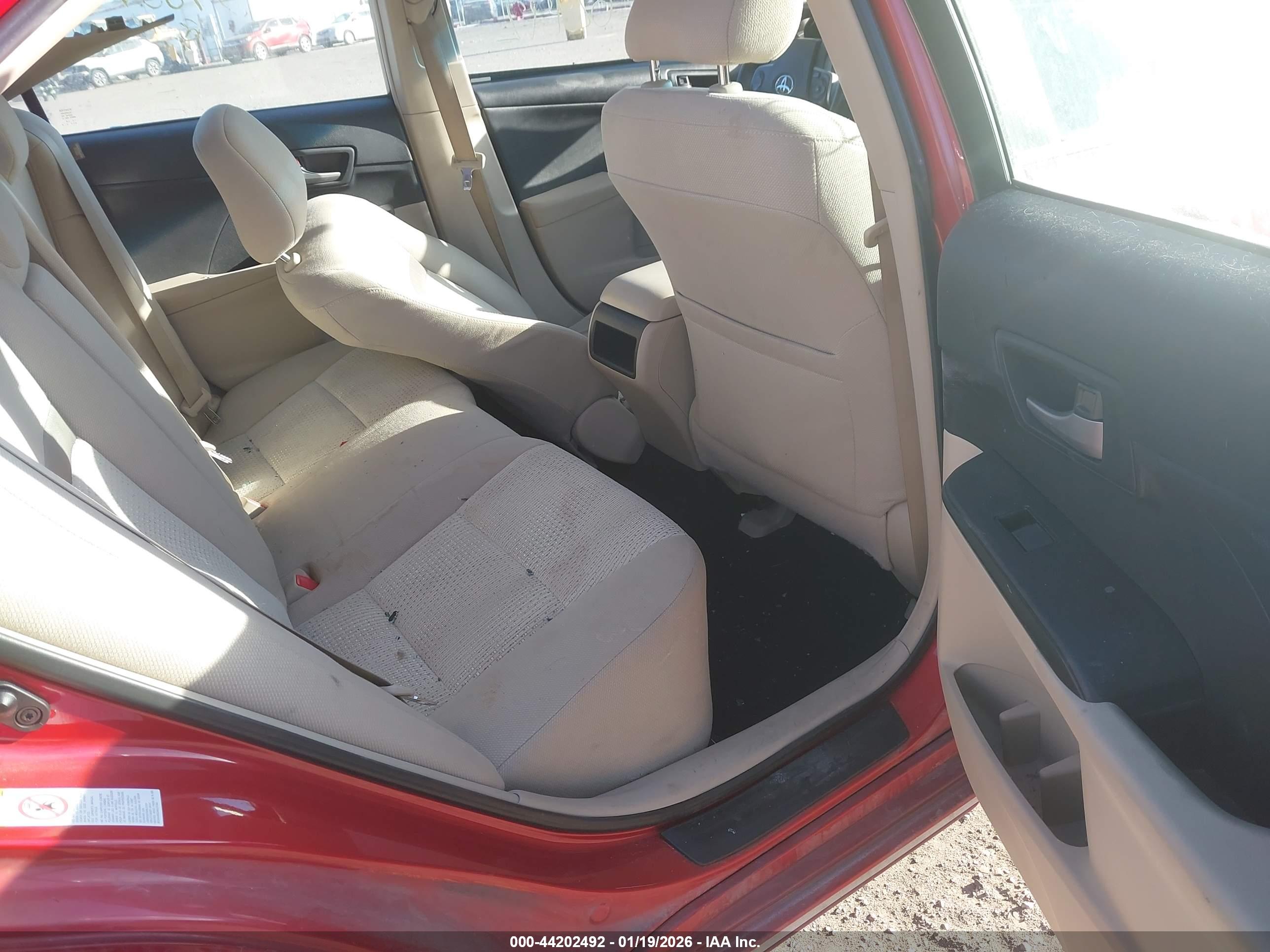 TOYOTA CAMRY image 8