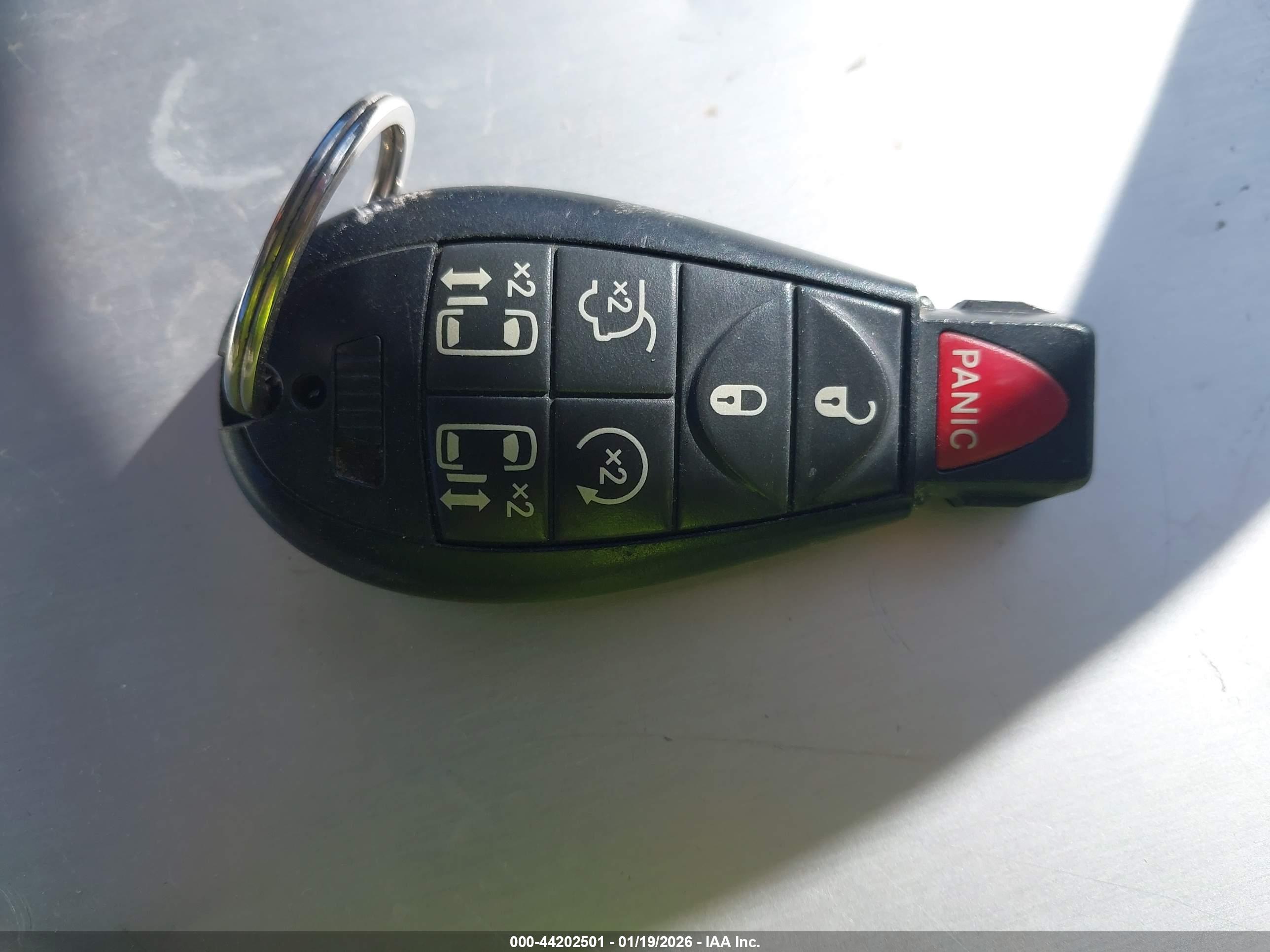 DODGE GRAND image 11