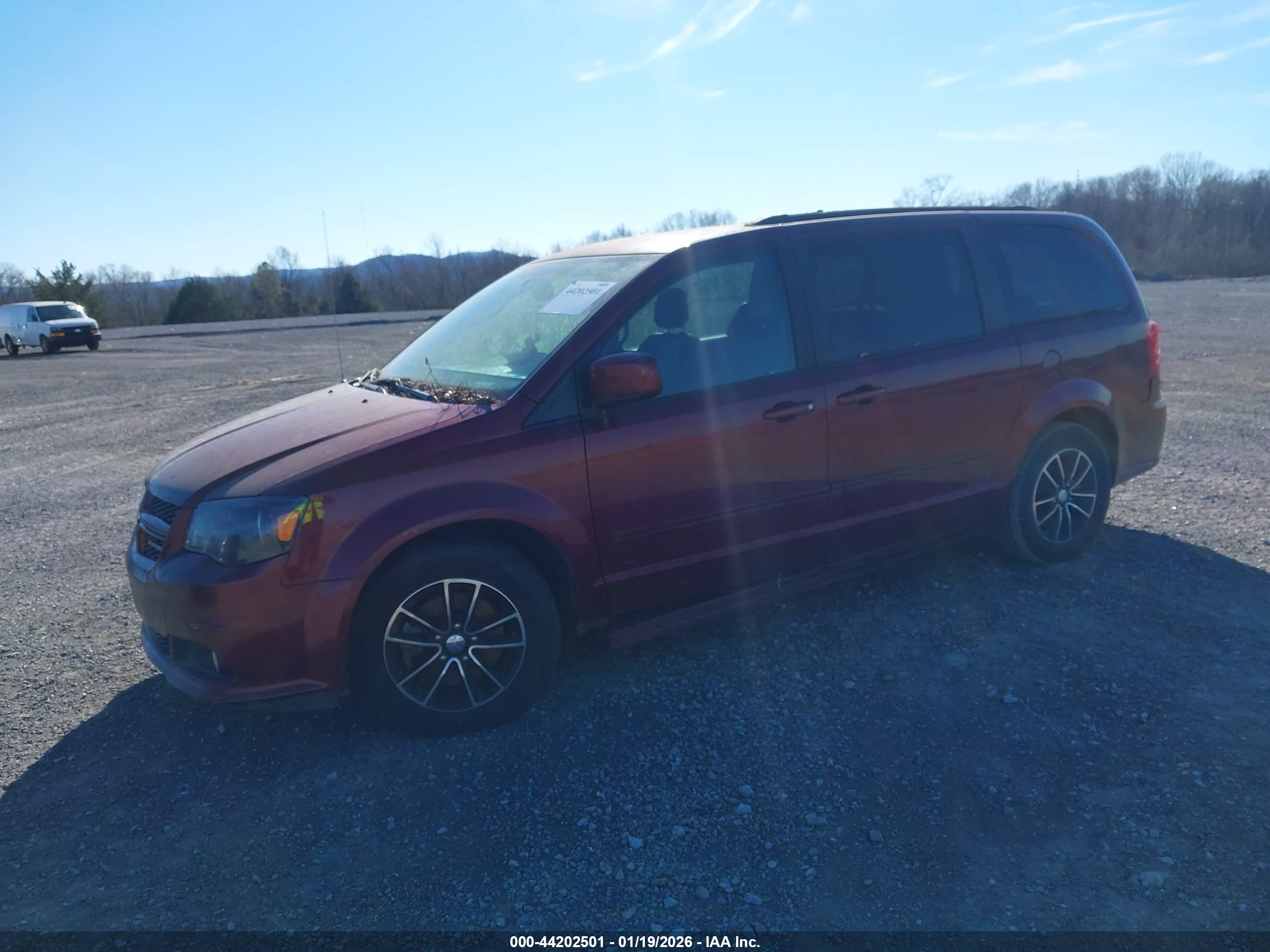DODGE GRAND image 2