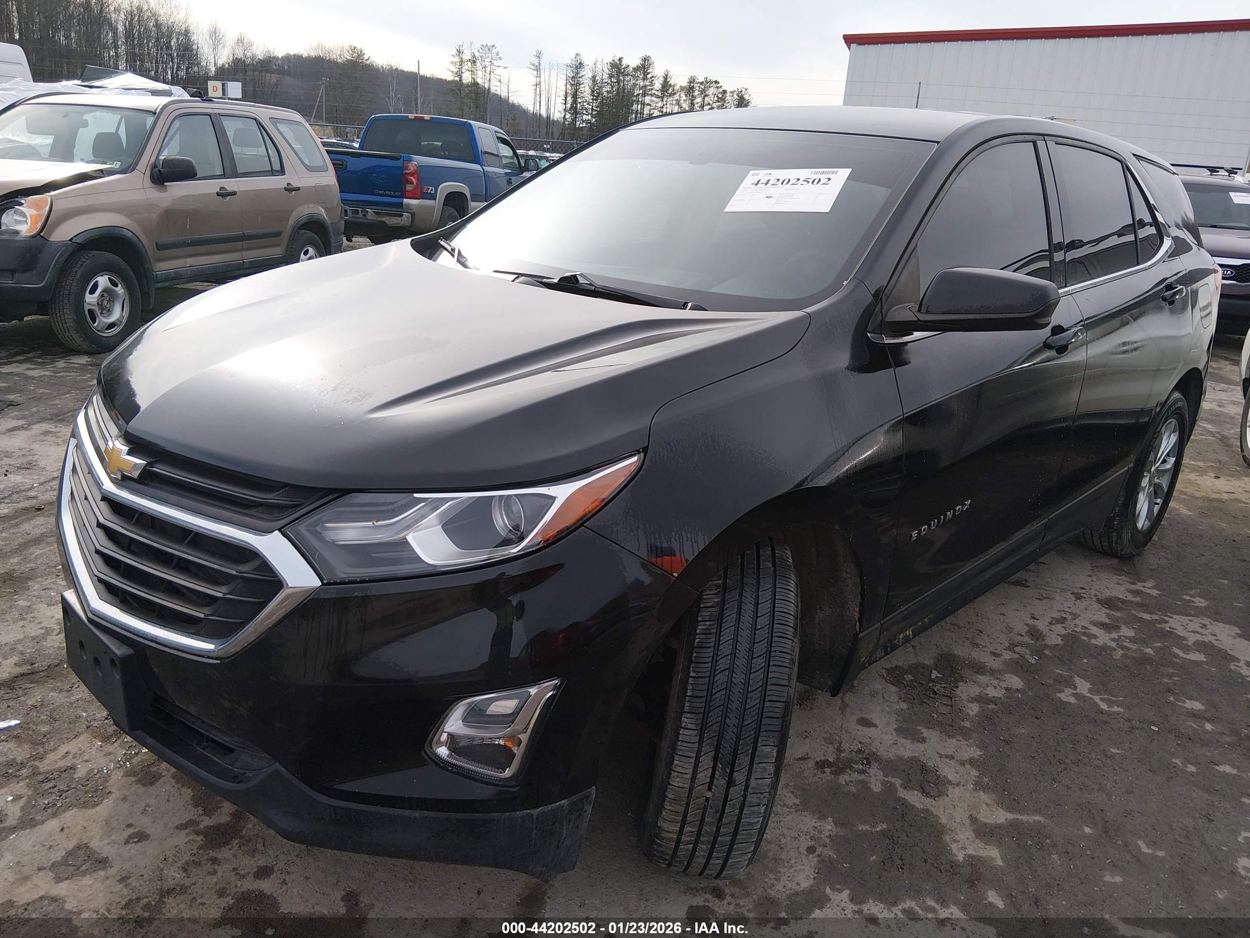 CHEVROLET EQUINOX image 2