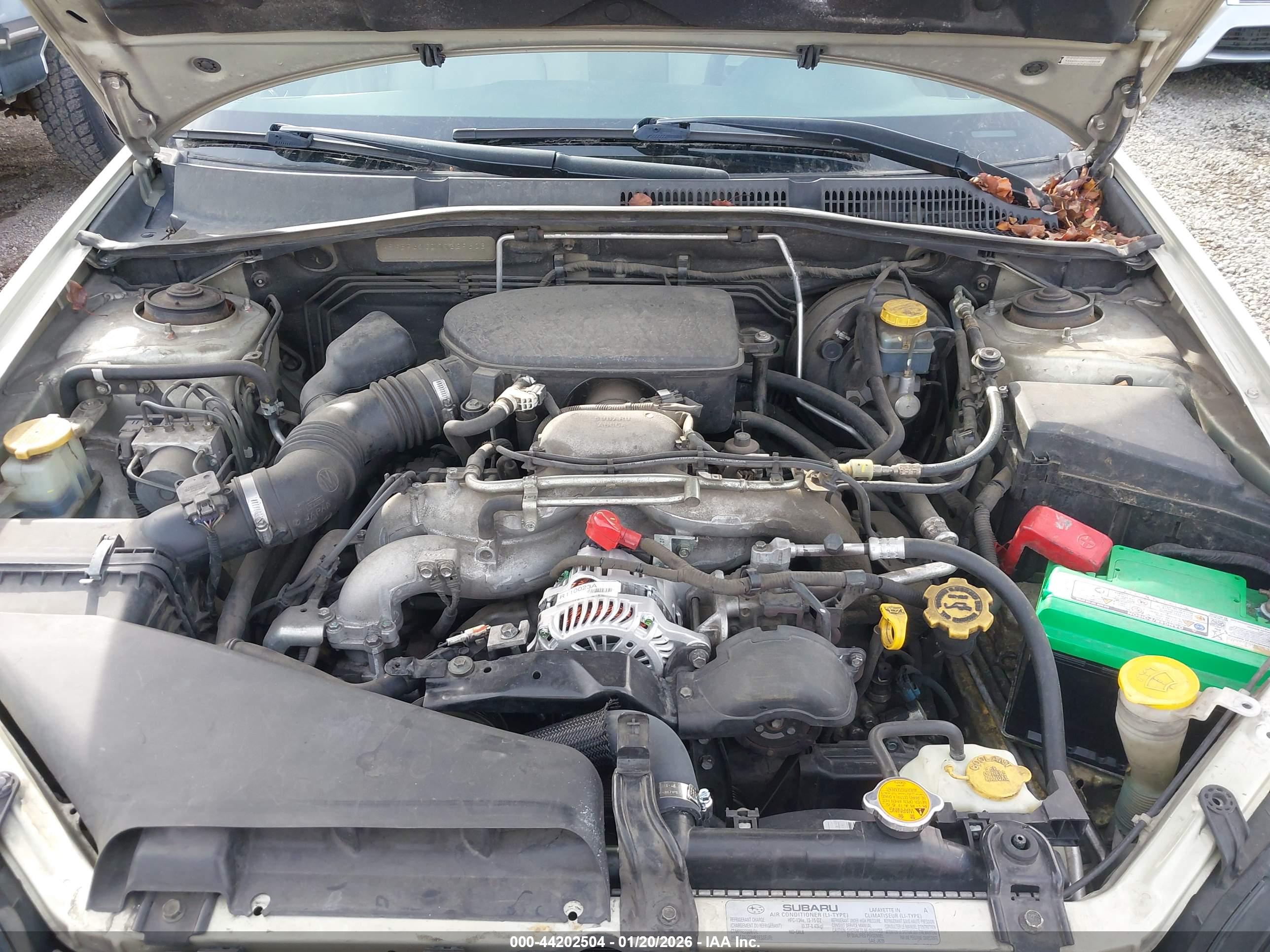 SUBARU OUTBACK image 10