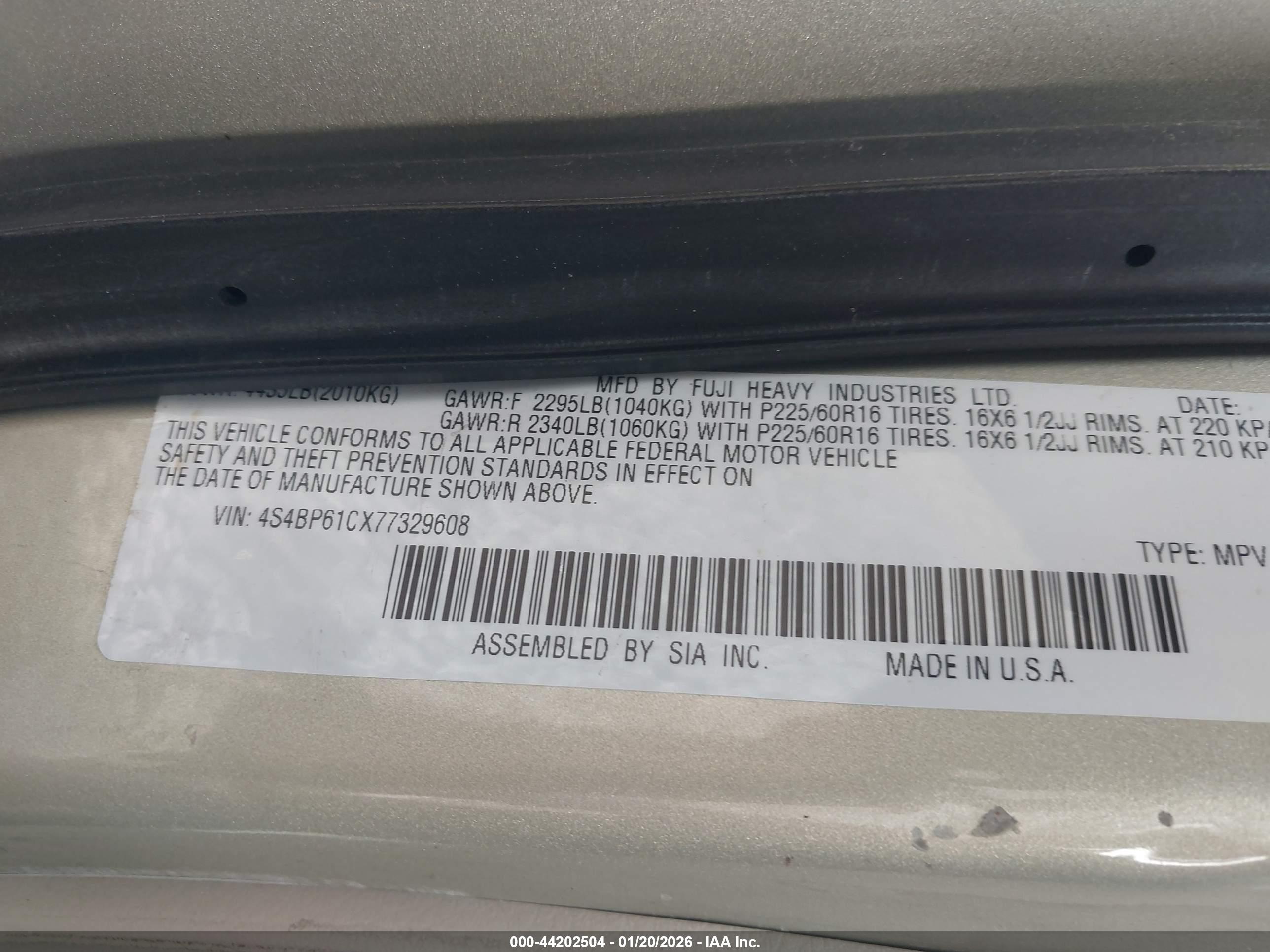 SUBARU OUTBACK image 9