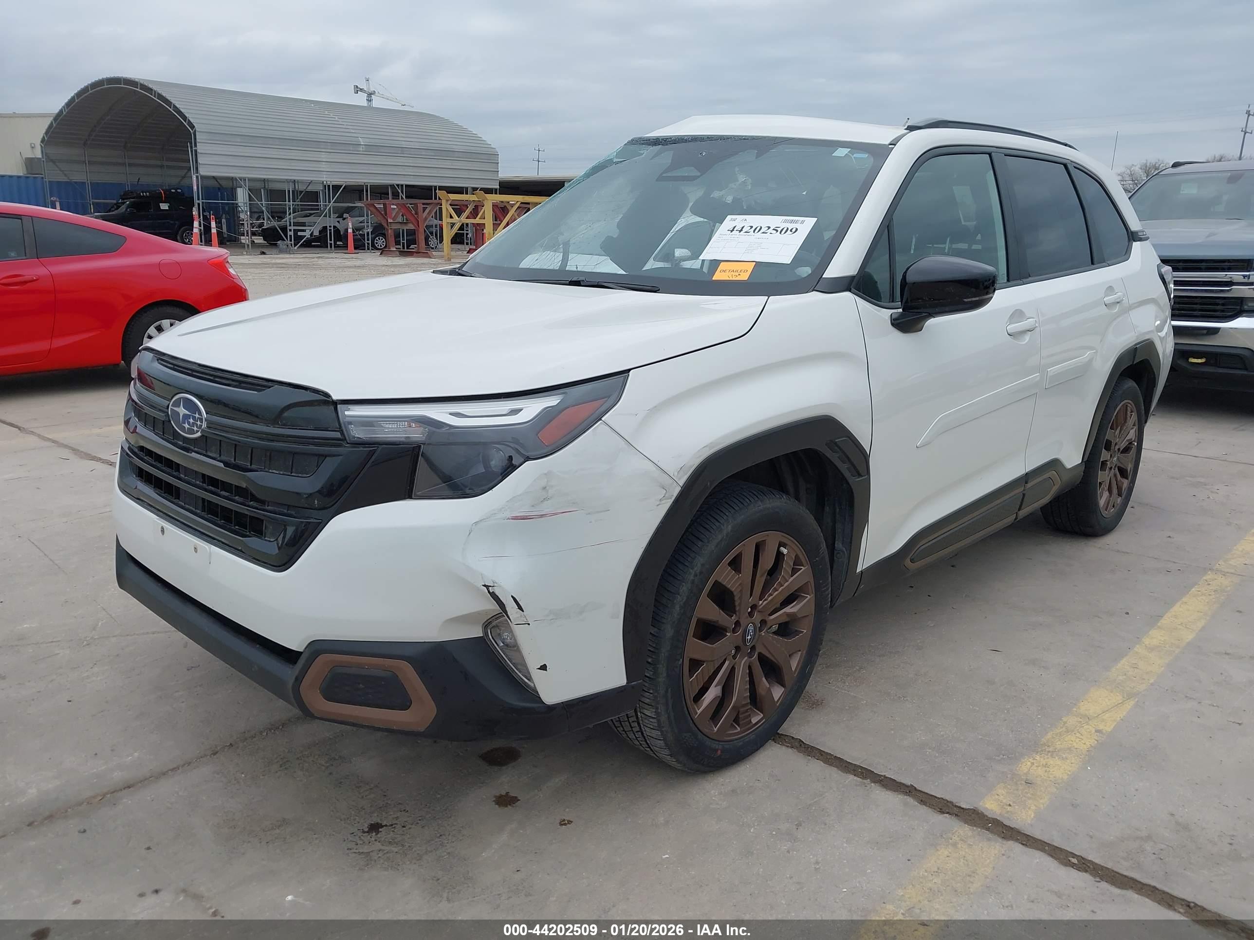 SUBARU FORESTER image 2