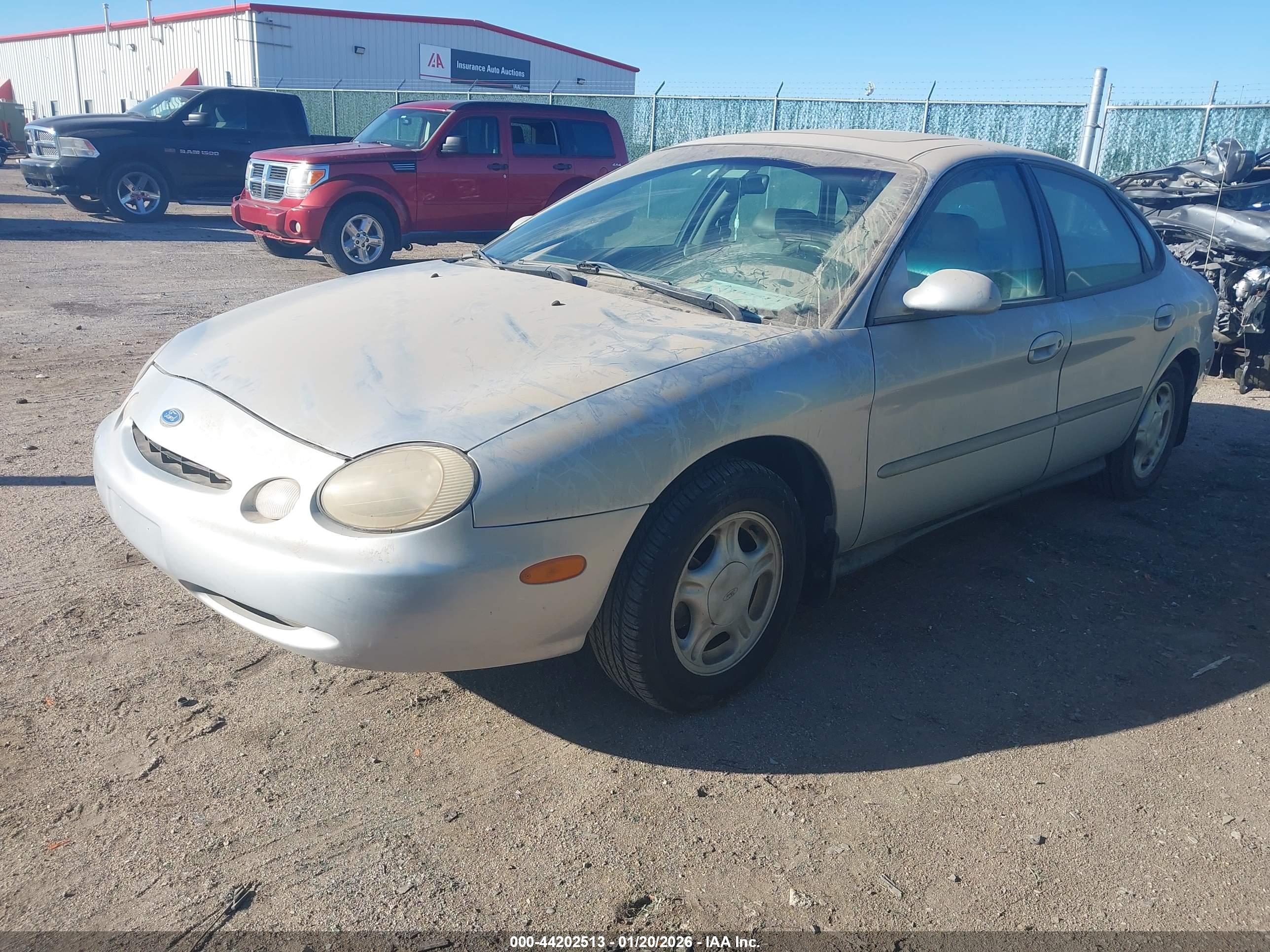 FORD TAURUS image 2