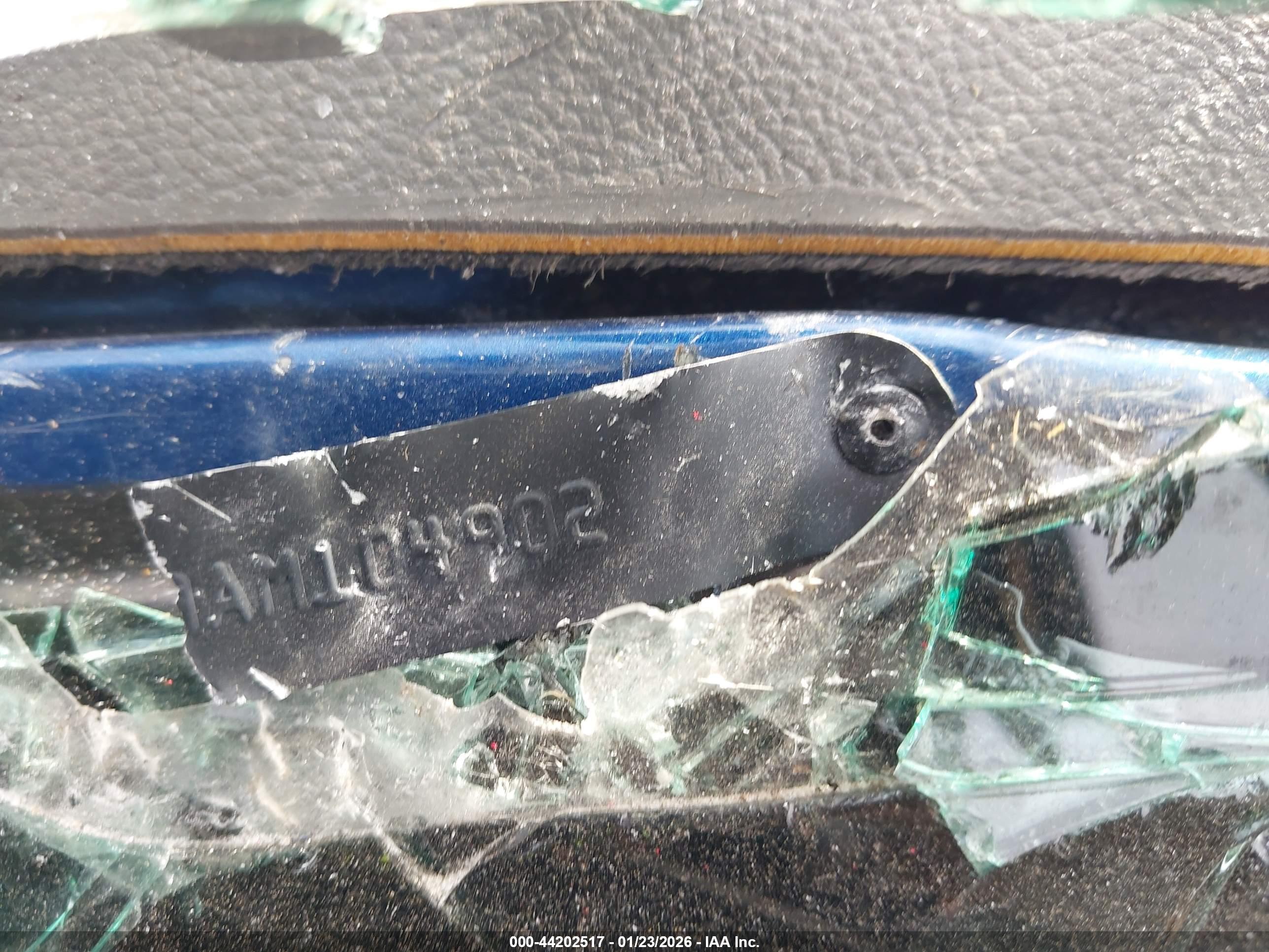INFINITI G37 image 9