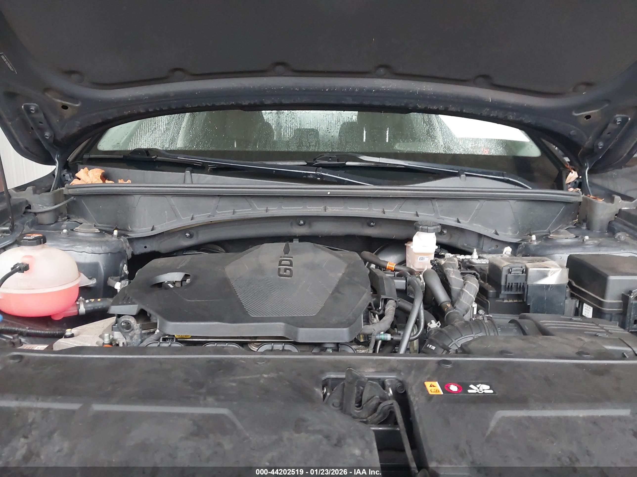 HYUNDAI TUCSON image 10