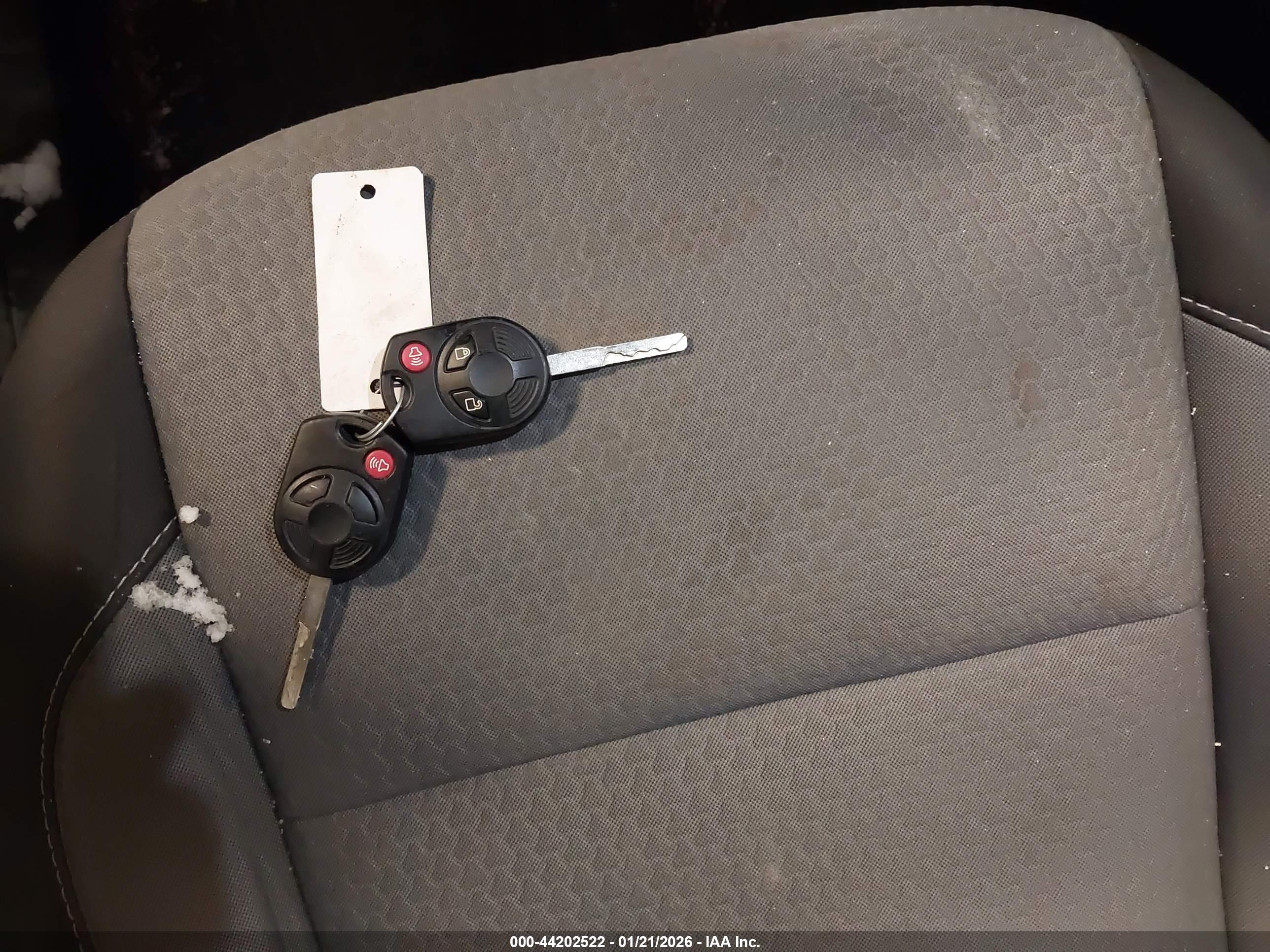FORD ESCAPE image 11