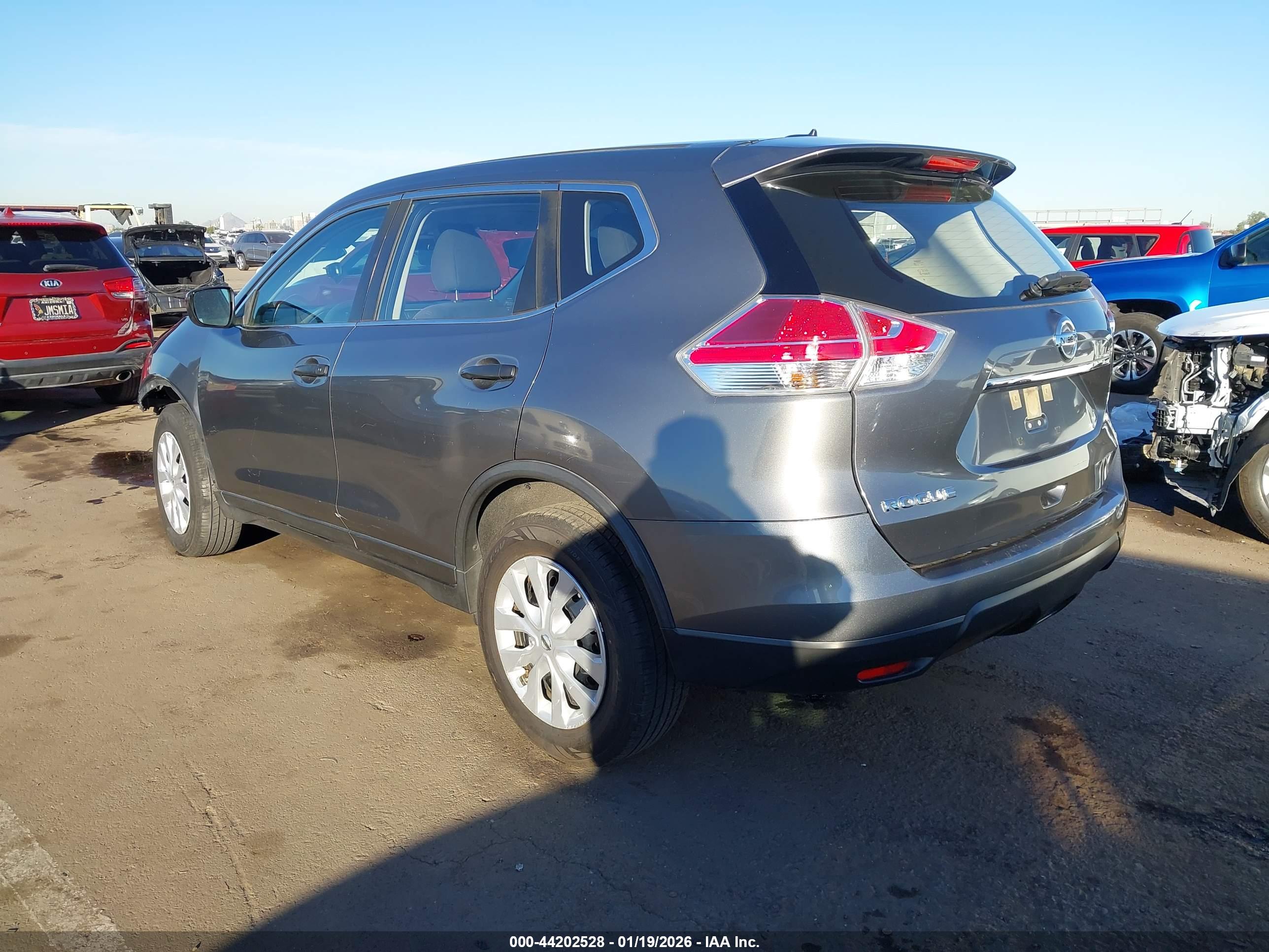 NISSAN ROGUE image 3