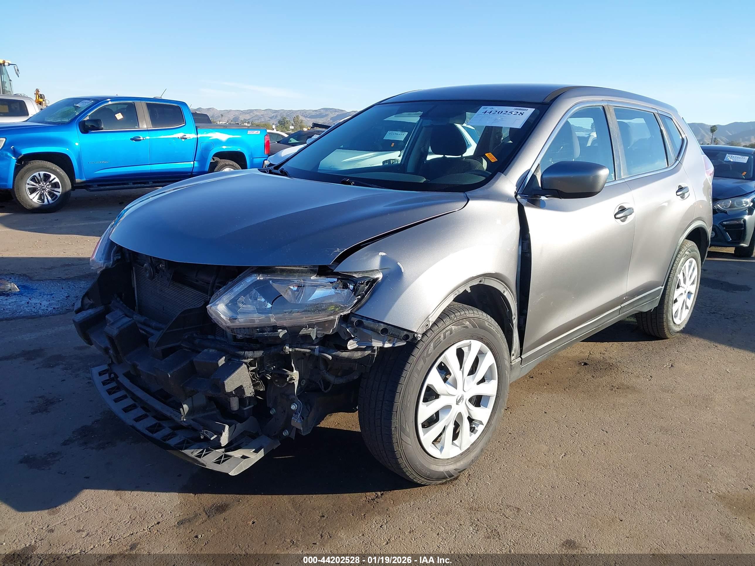 NISSAN ROGUE image 6