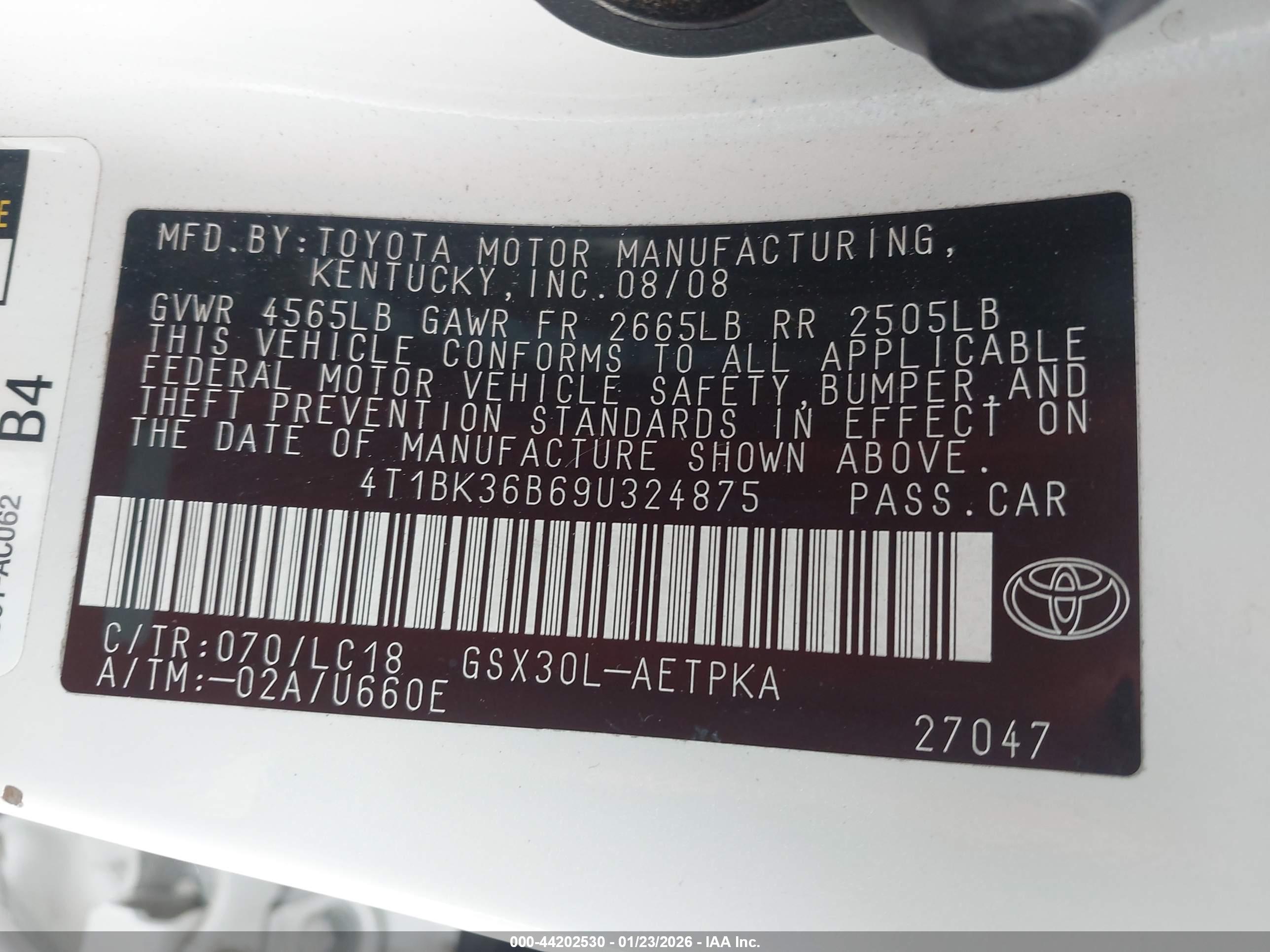 TOYOTA AVALON image 9