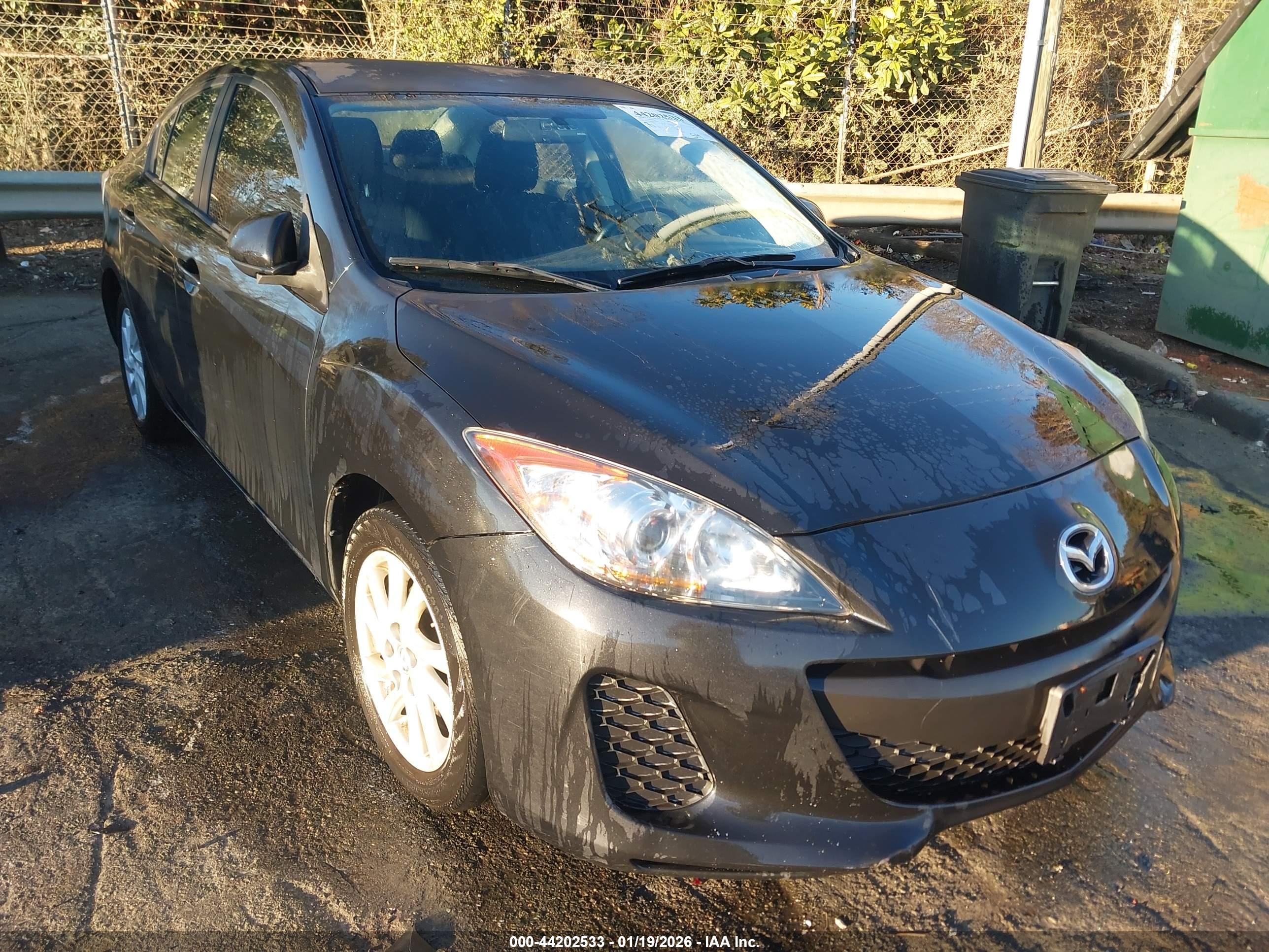 MAZDA MAZDA3 image 6