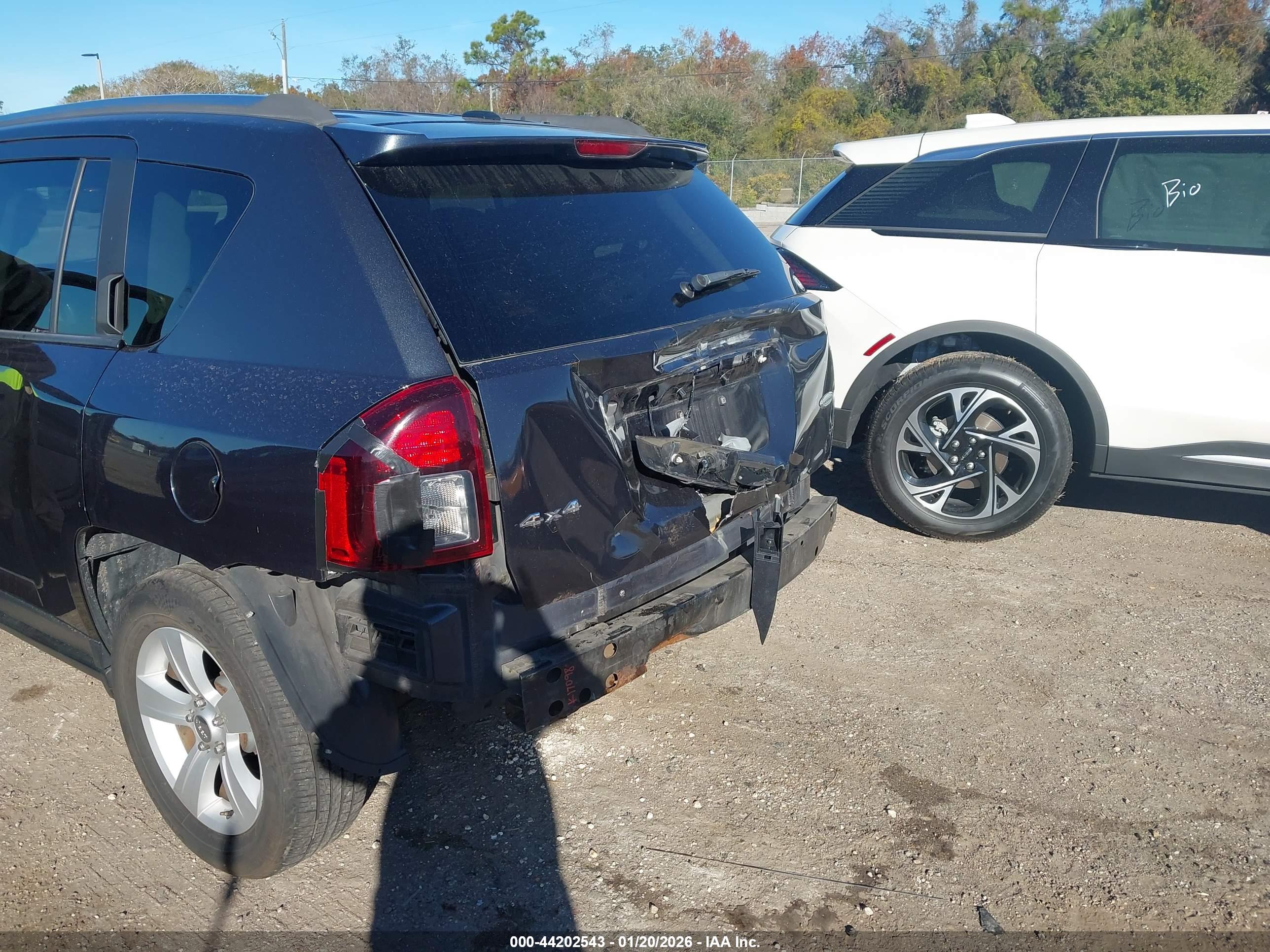 JEEP COMPASS image 6