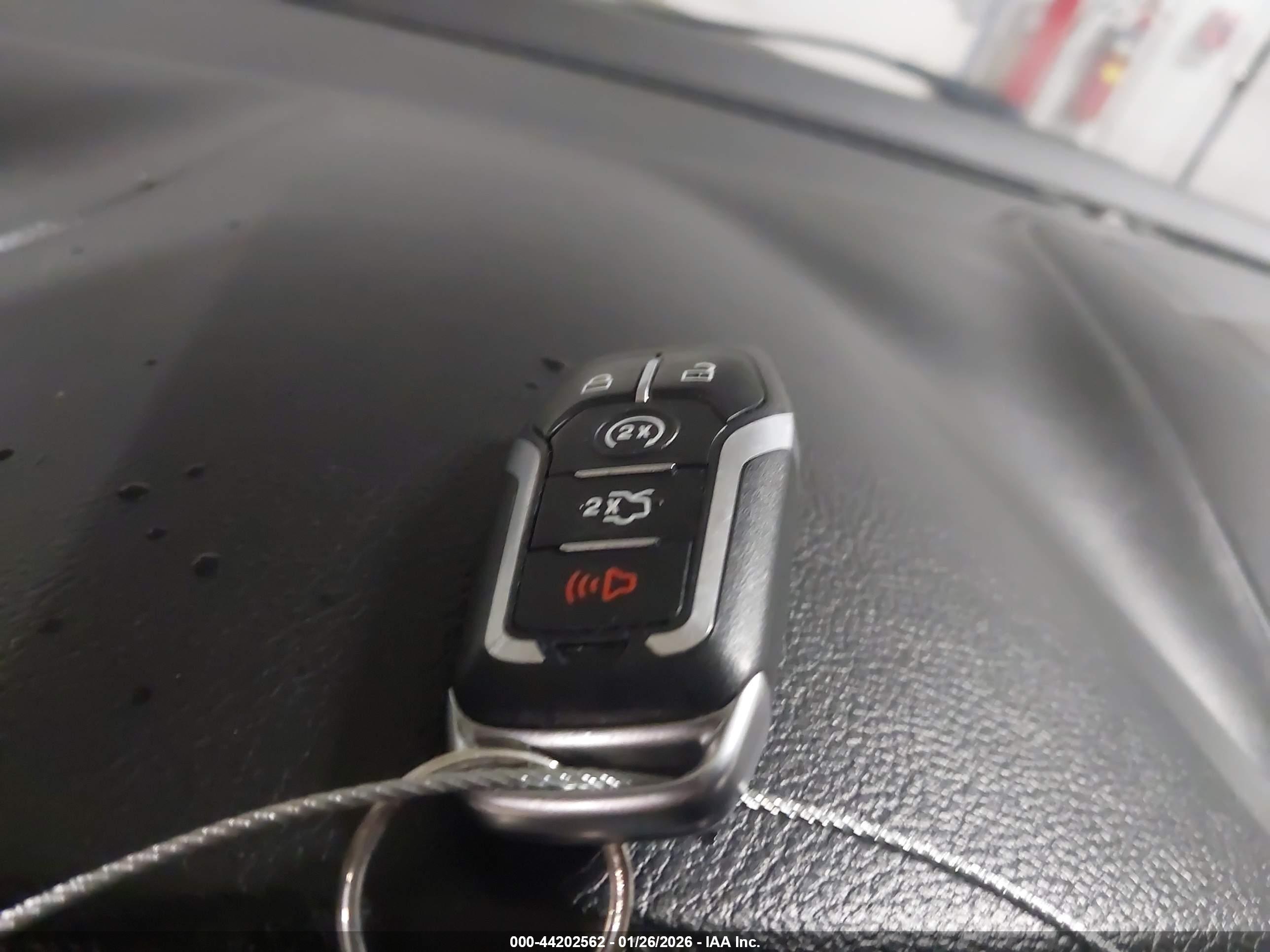 FORD EDGE image 11