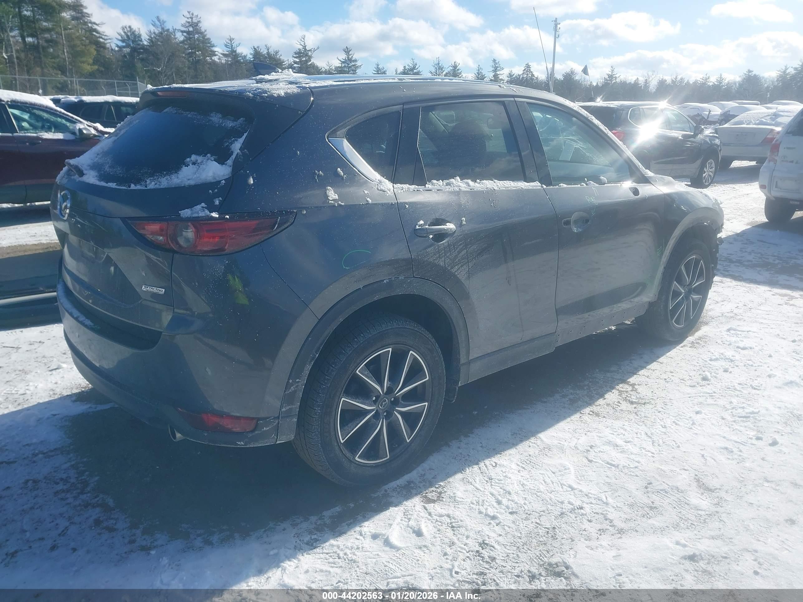 MAZDA CX-5 image 4