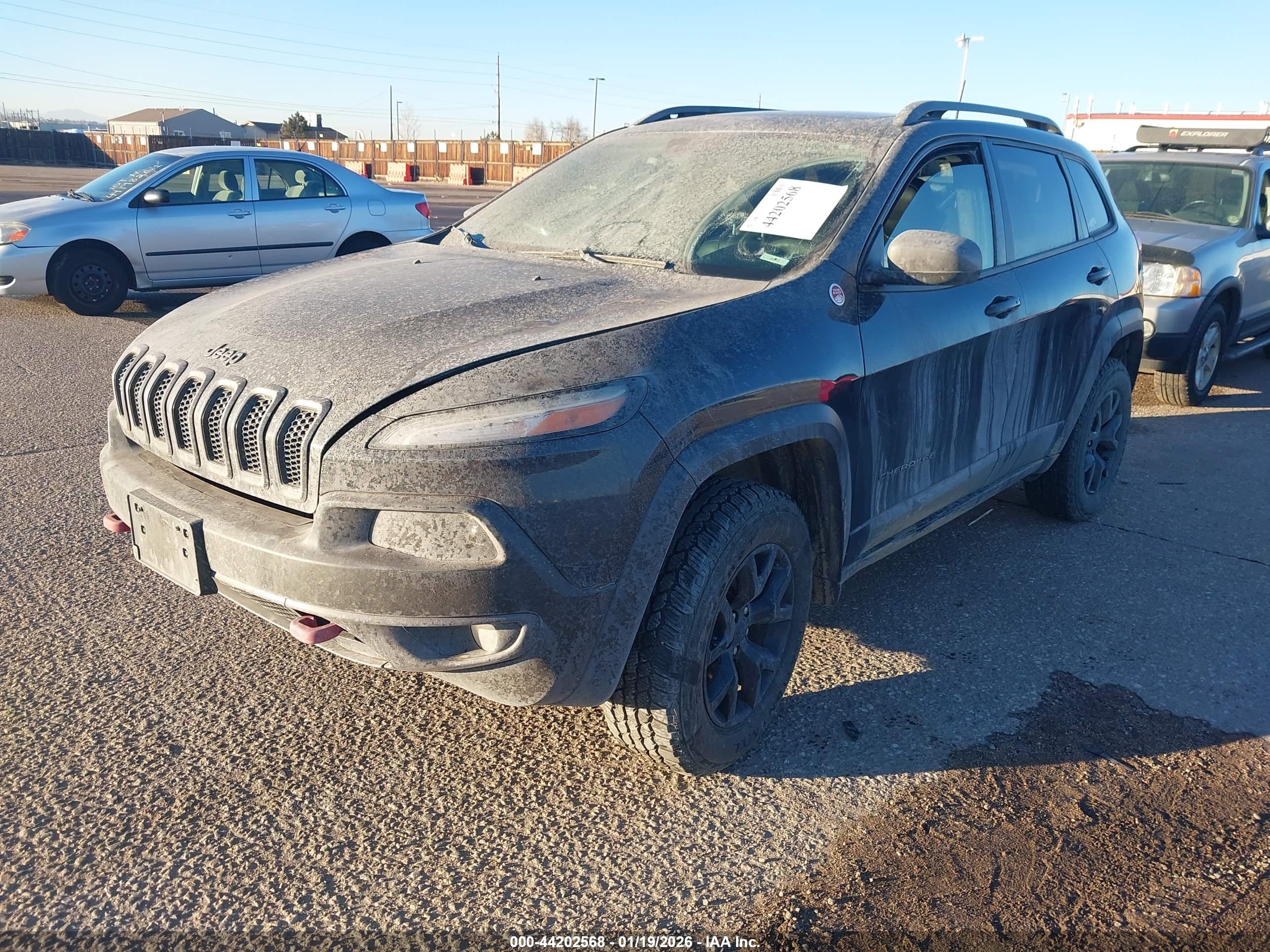 JEEP CHEROKEE image 2