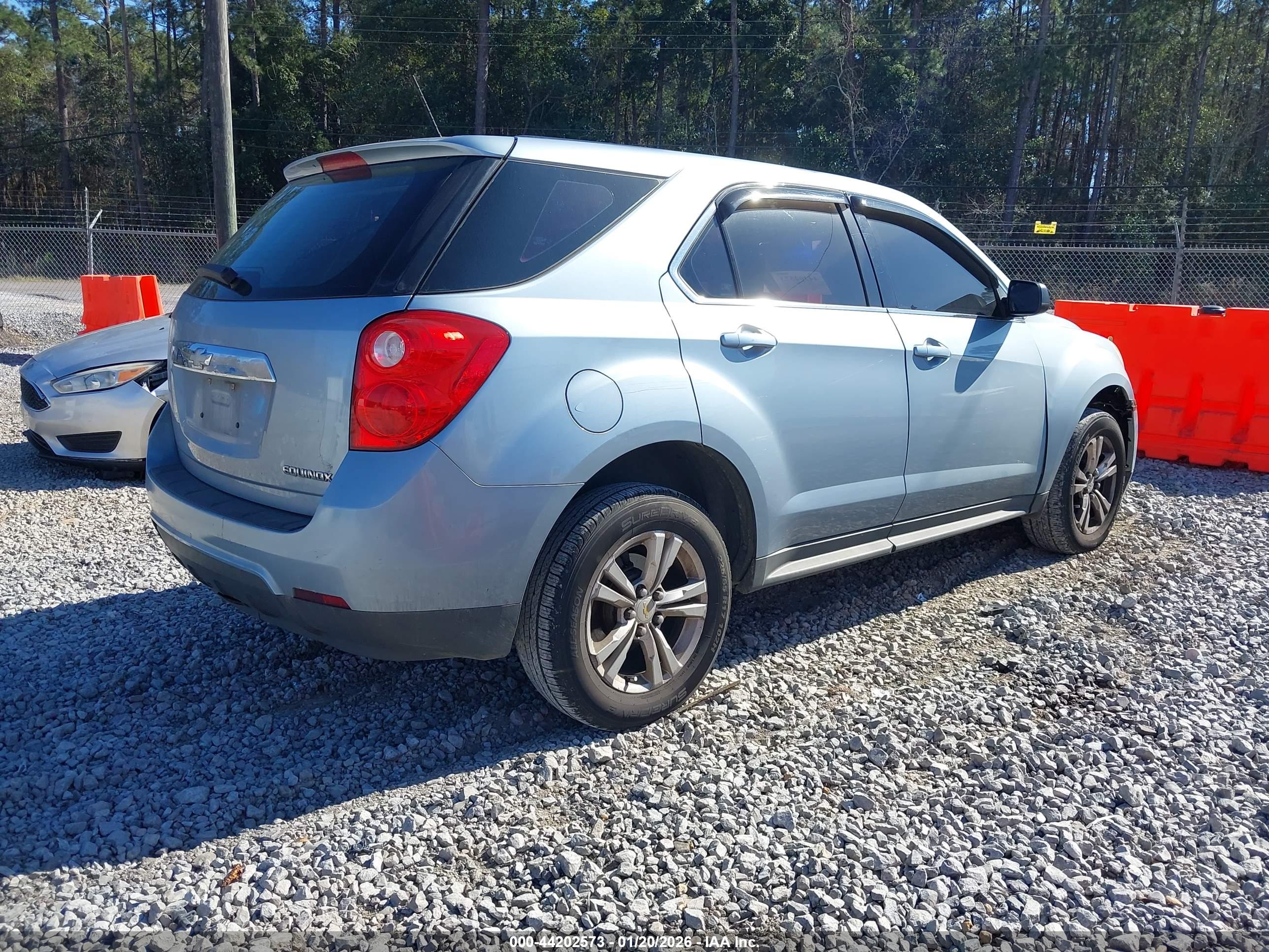 CHEVROLET EQUINOX image 4