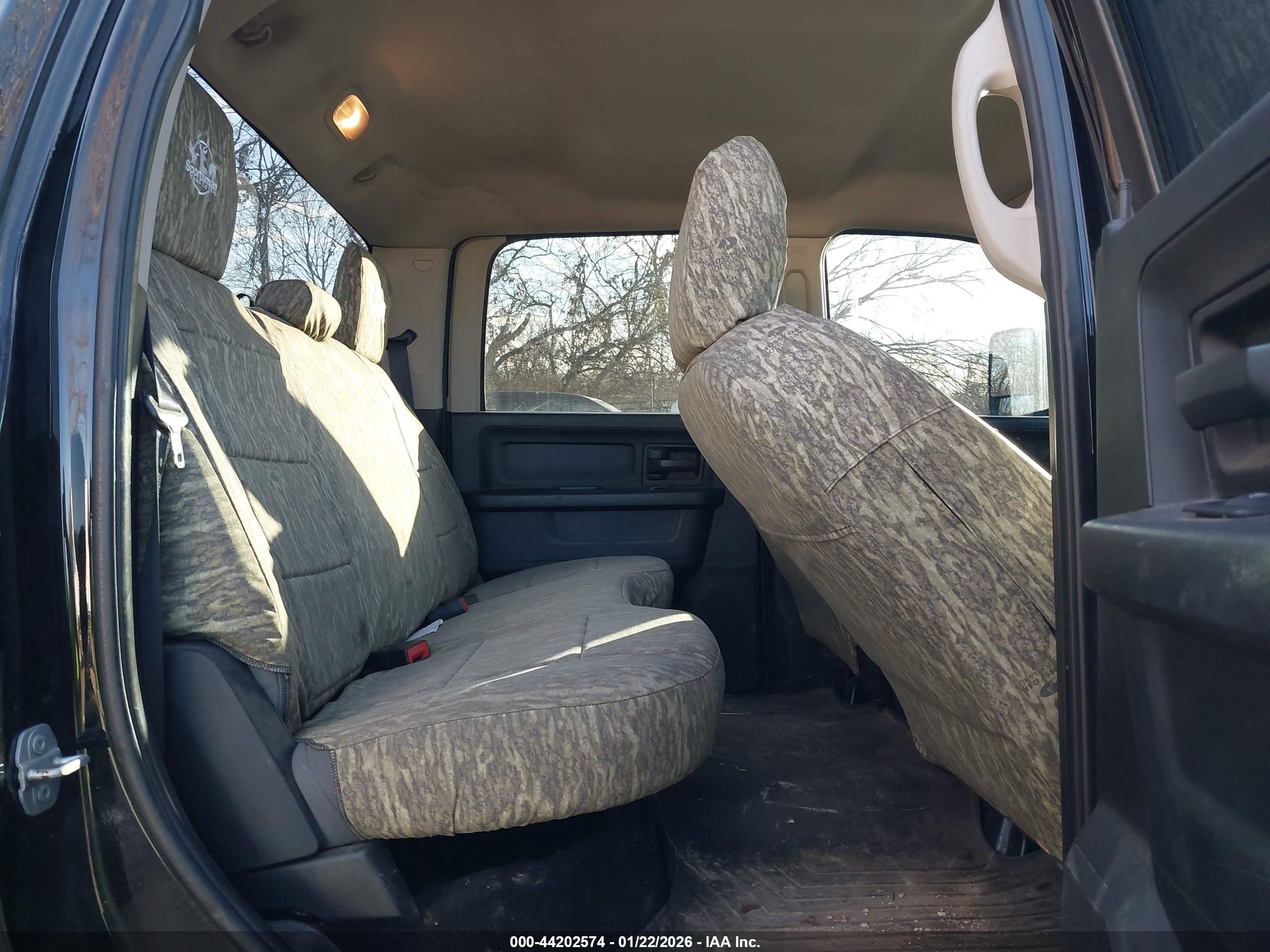 RAM 2500 image 8