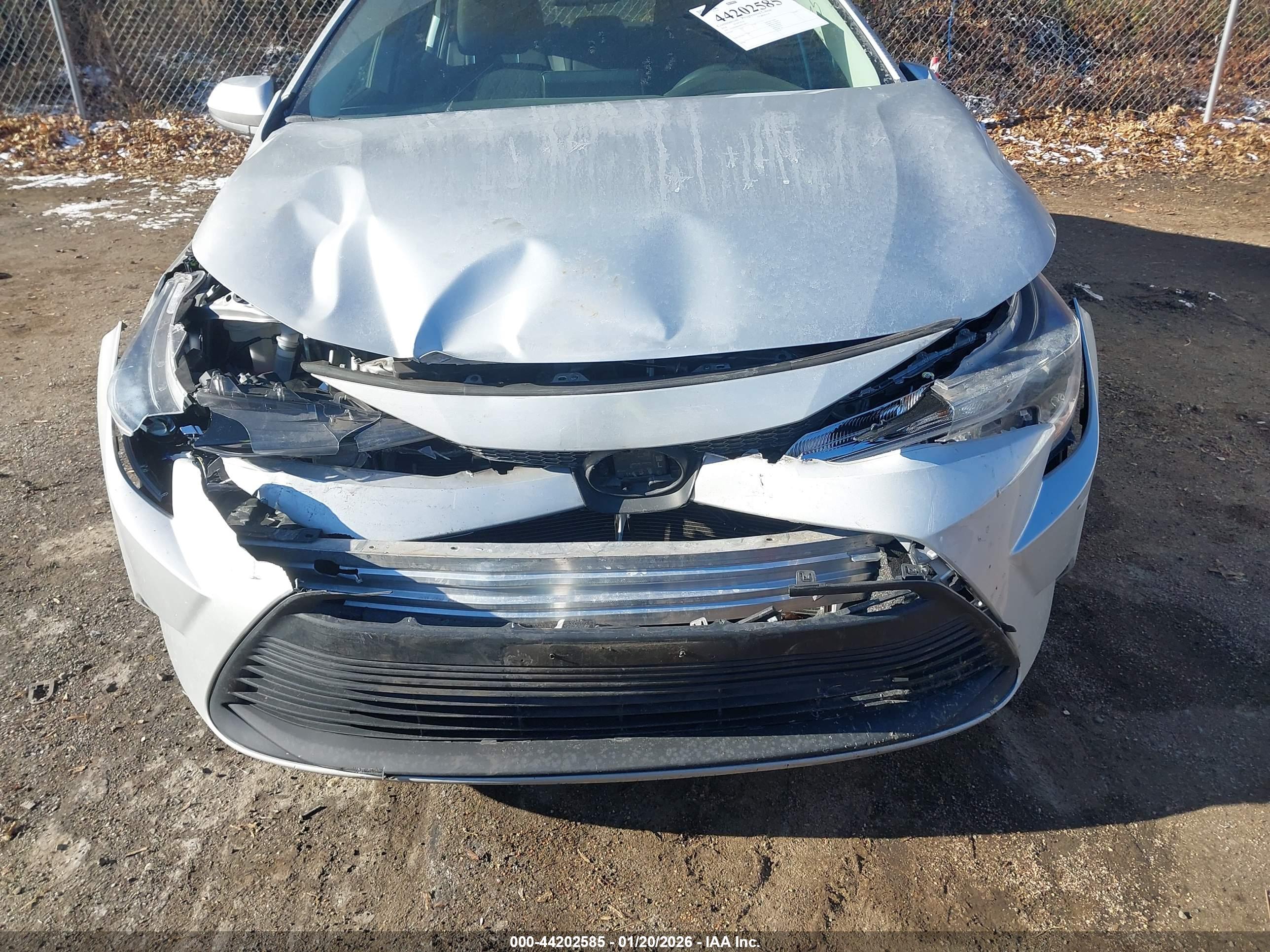 TOYOTA COROLLA image 6
