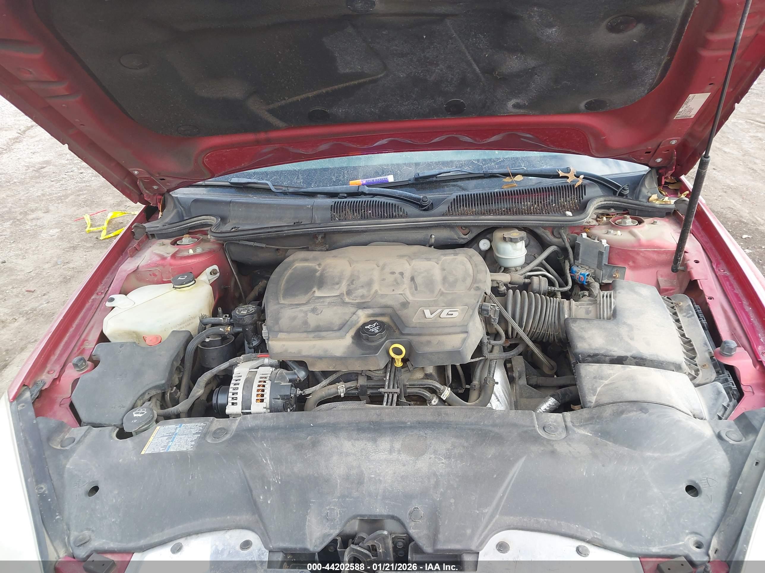BUICK LUCERNE image 10
