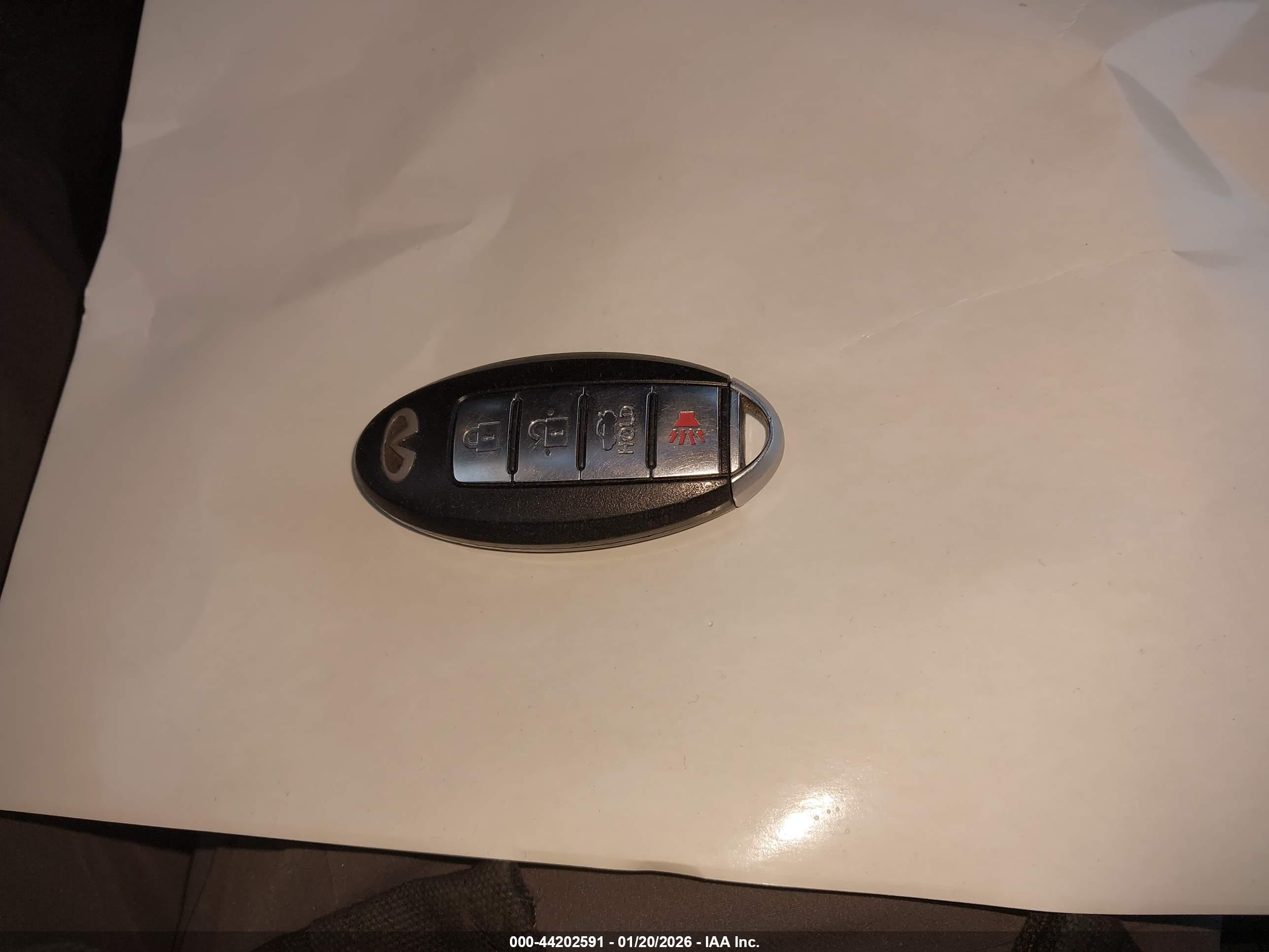 INFINITI Q70L image 11