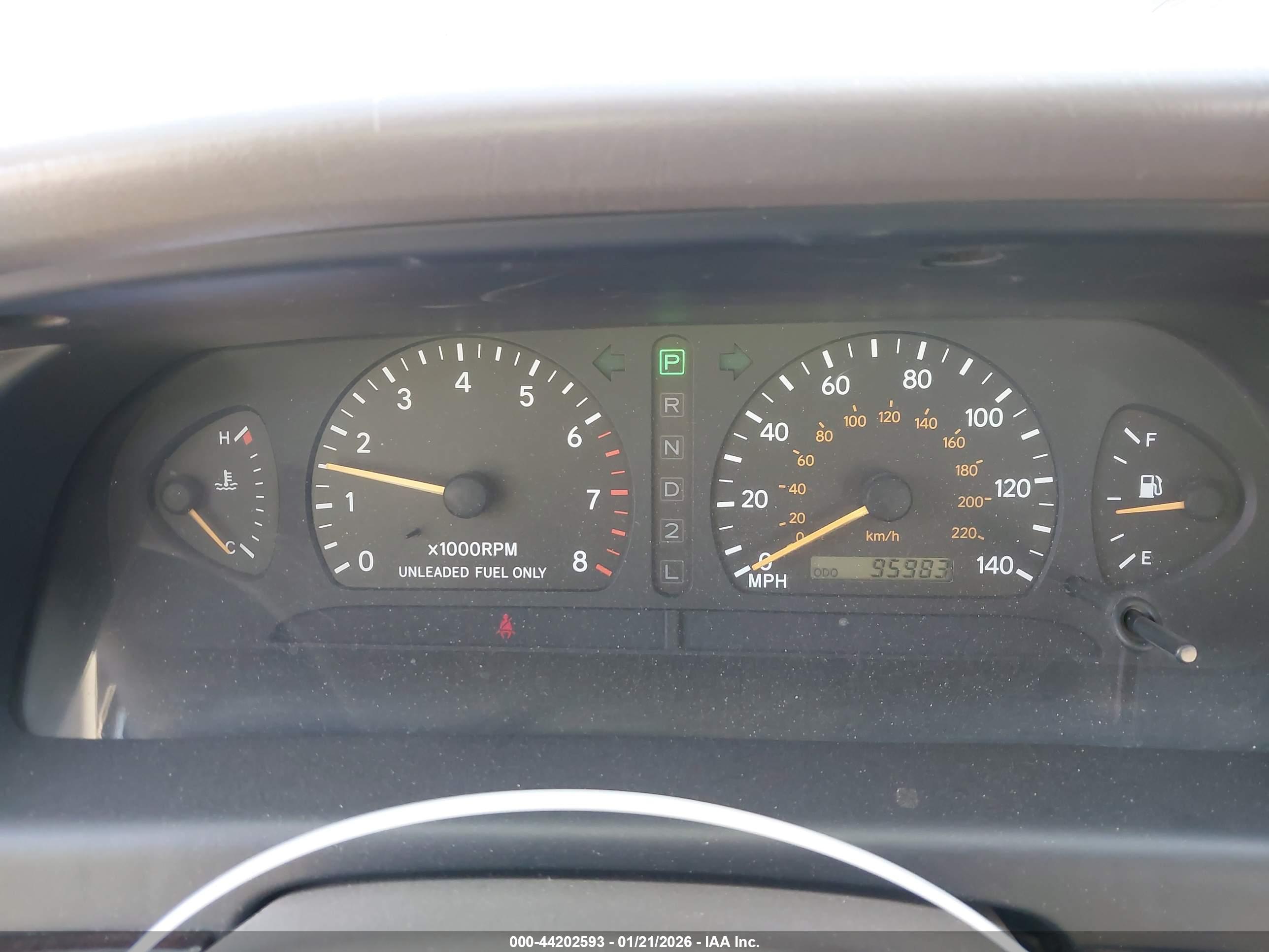 TOYOTA AVALON image 7