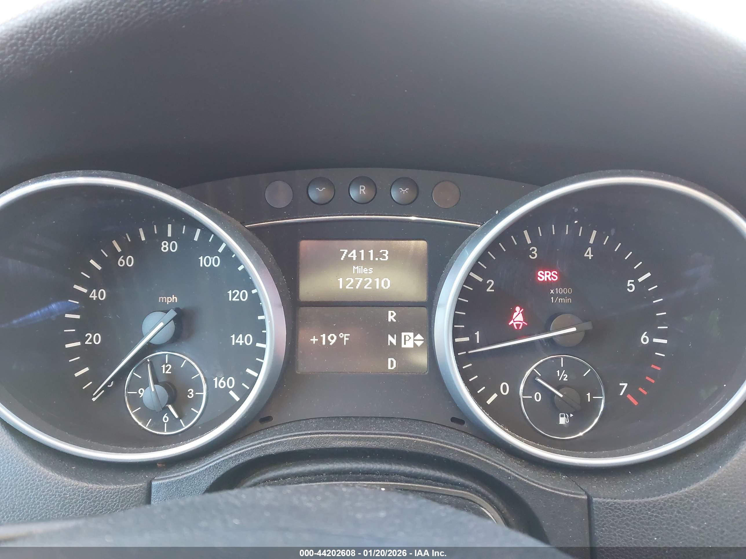 MERCEDES-BENZ ML image 7