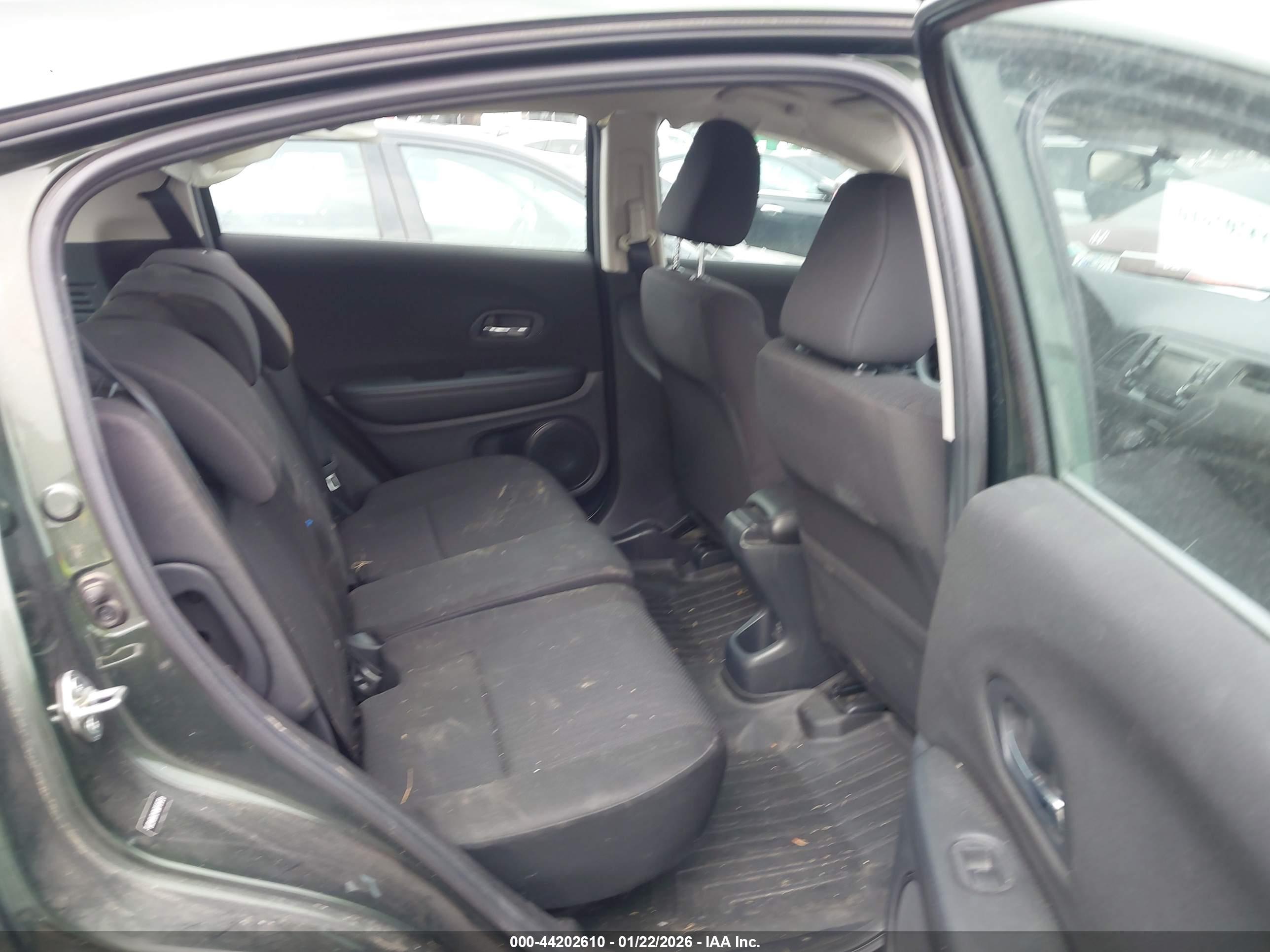 HONDA HR-V image 8