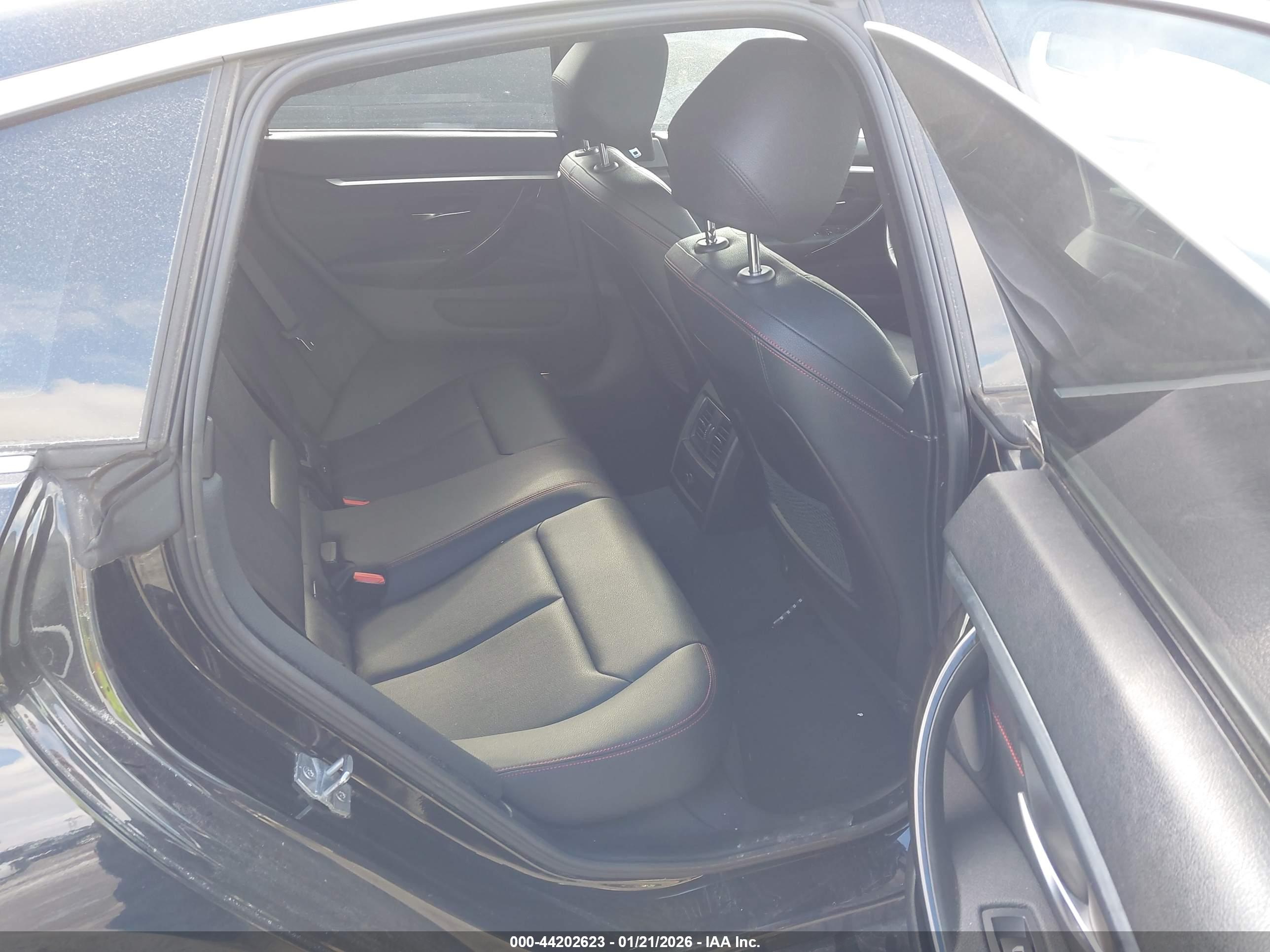 BMW 430I image 8