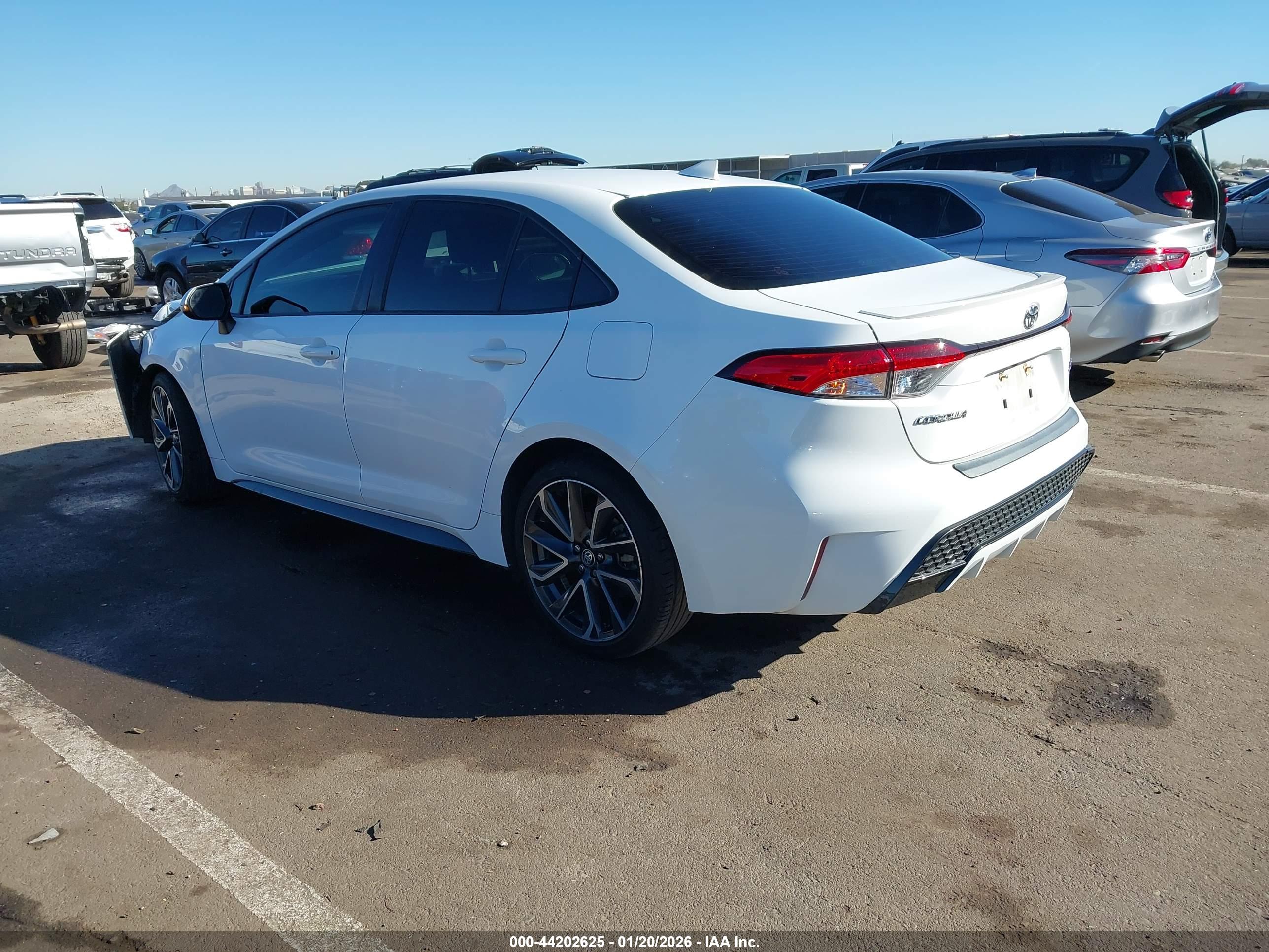 TOYOTA COROLLA image 3