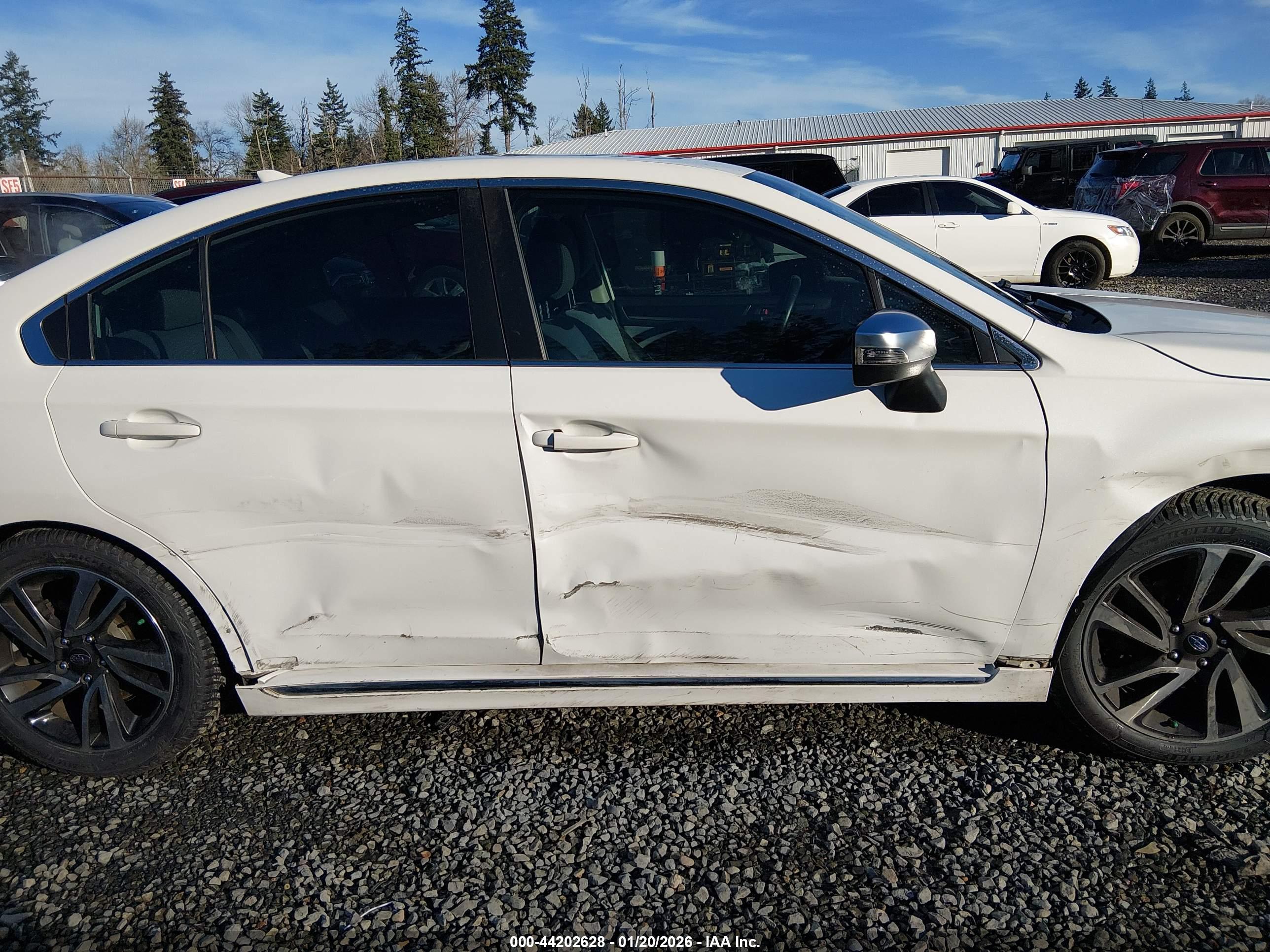 SUBARU LEGACY image 6