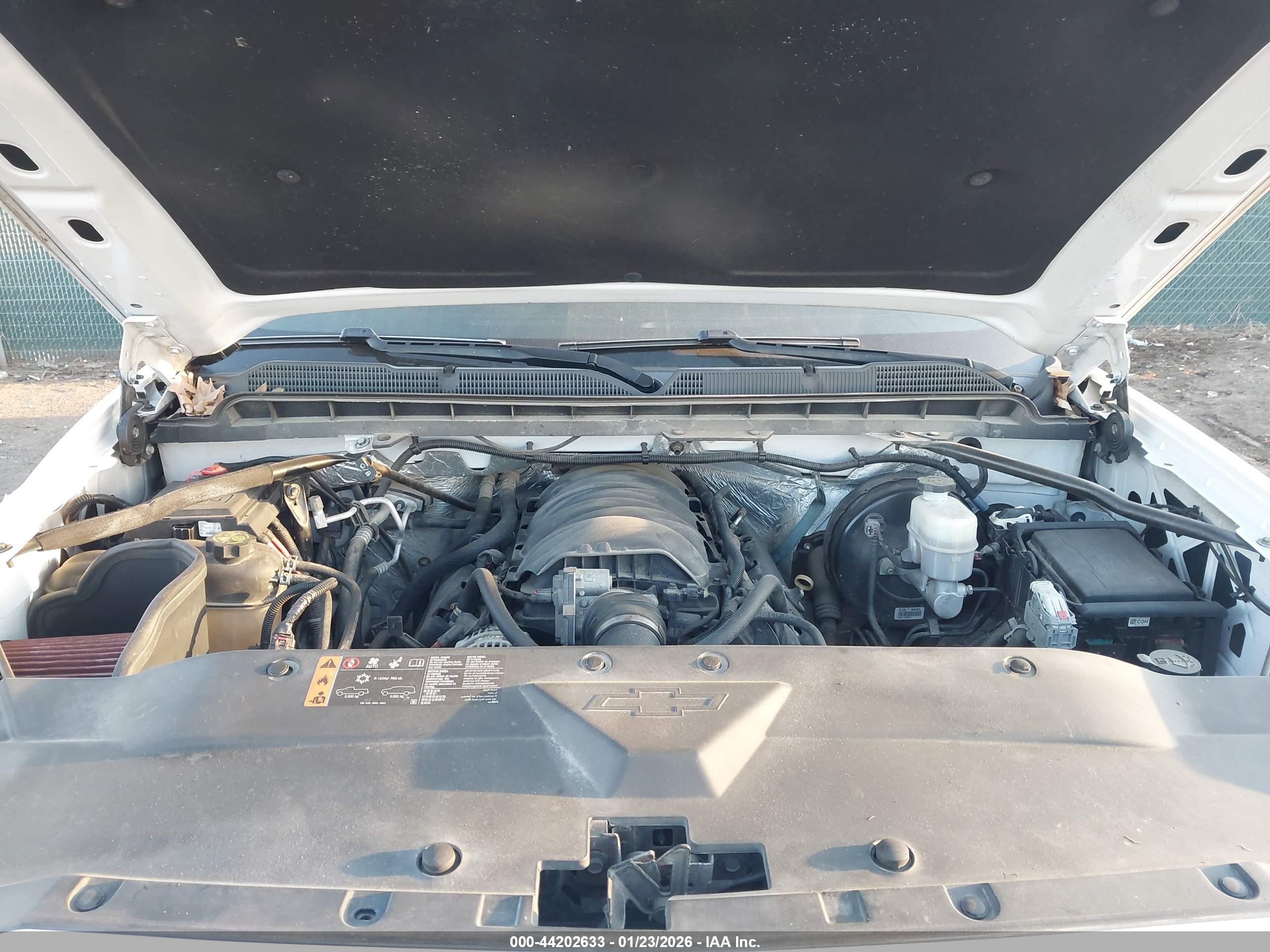 CHEVROLET SILVERADO image 10