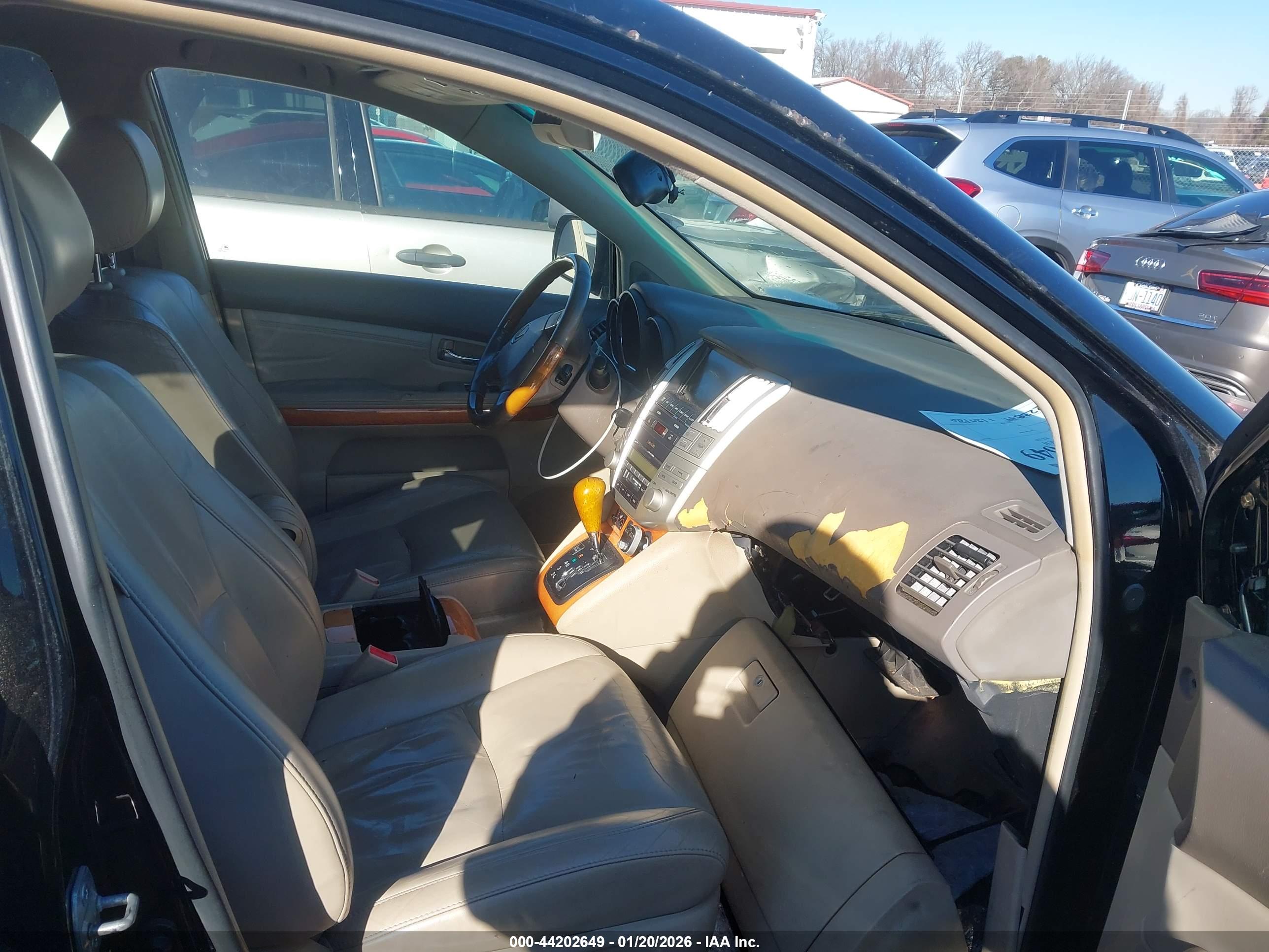 LEXUS RX image 5