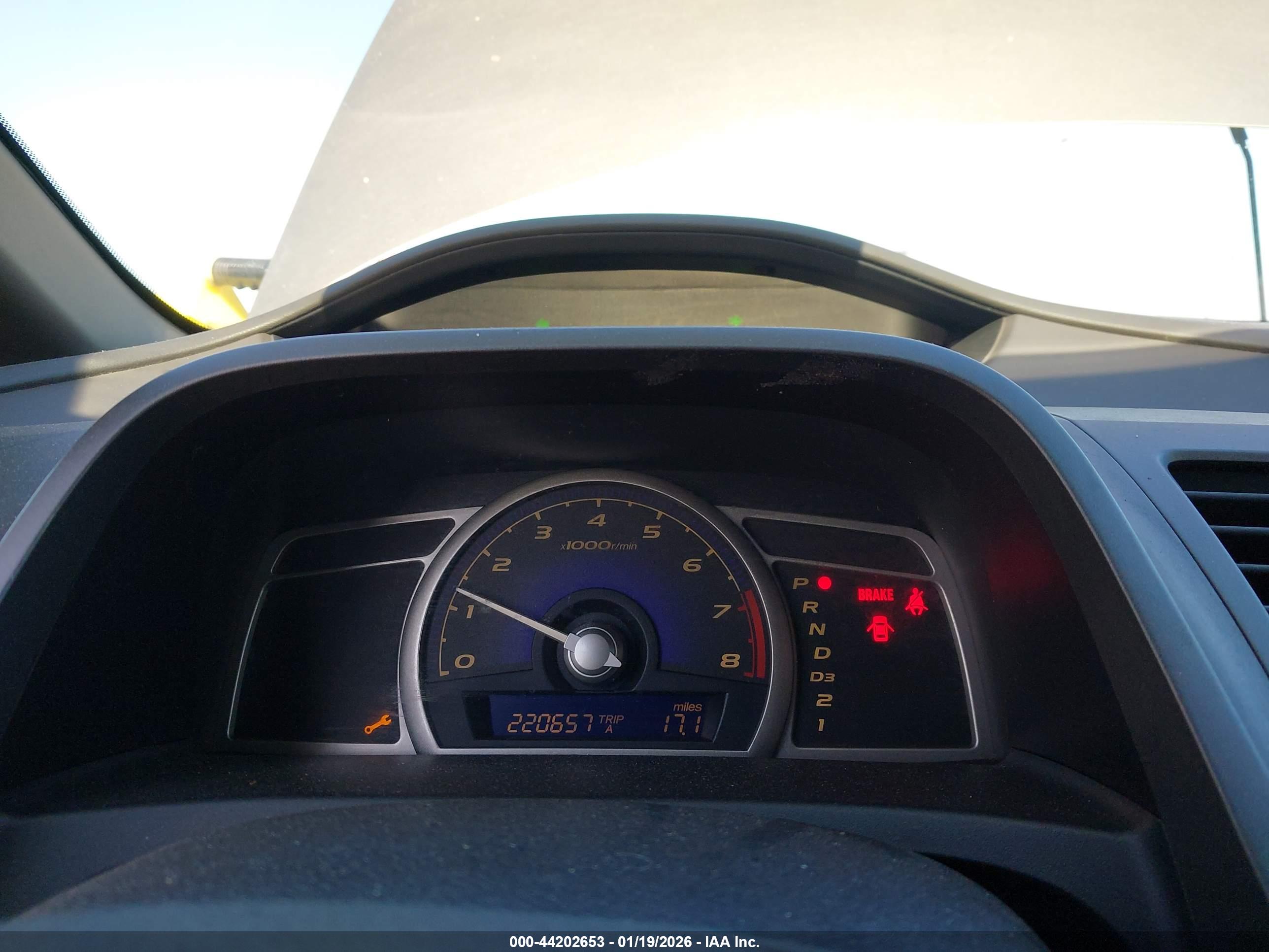HONDA CIVIC image 7