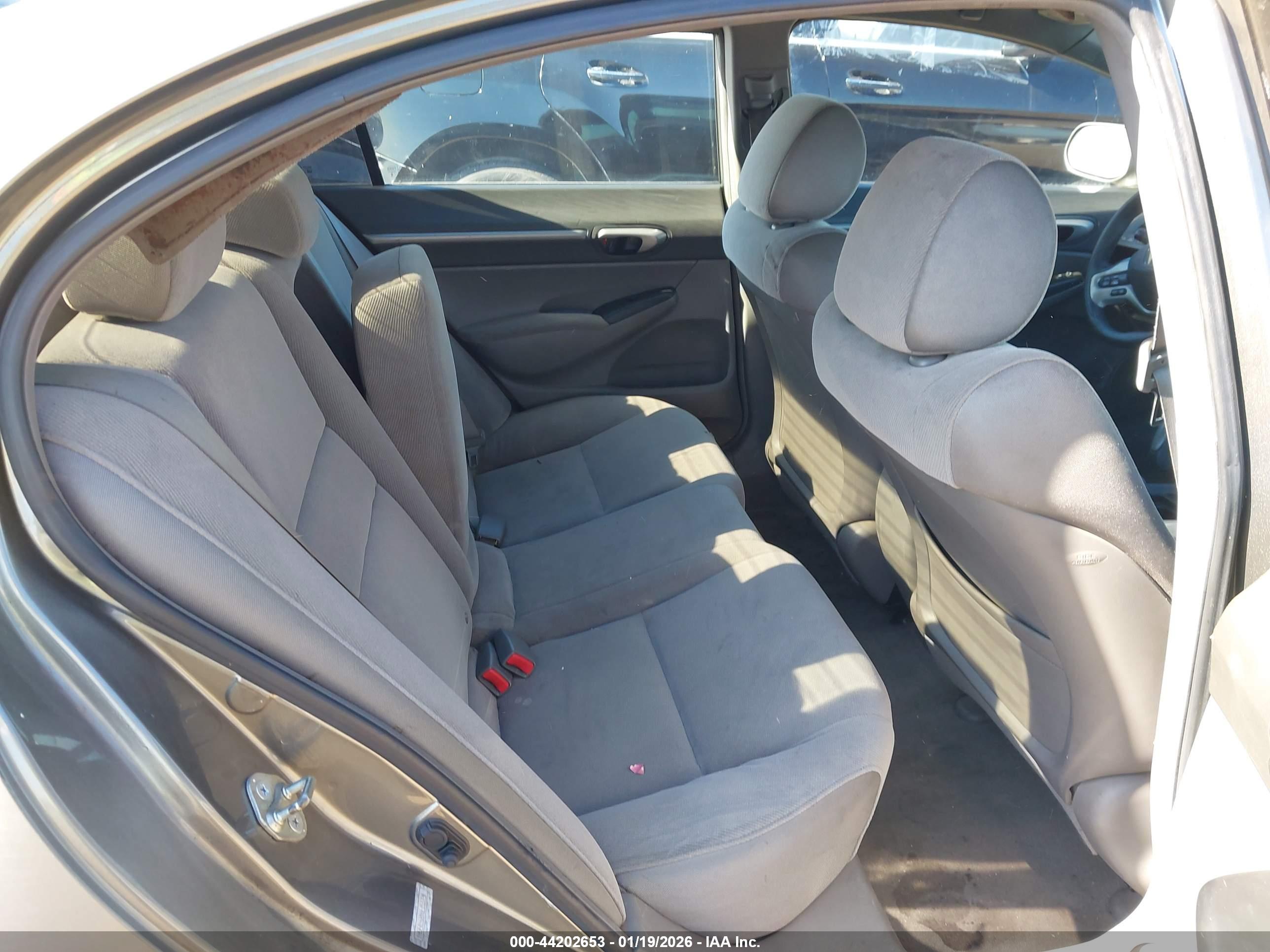 HONDA CIVIC image 8