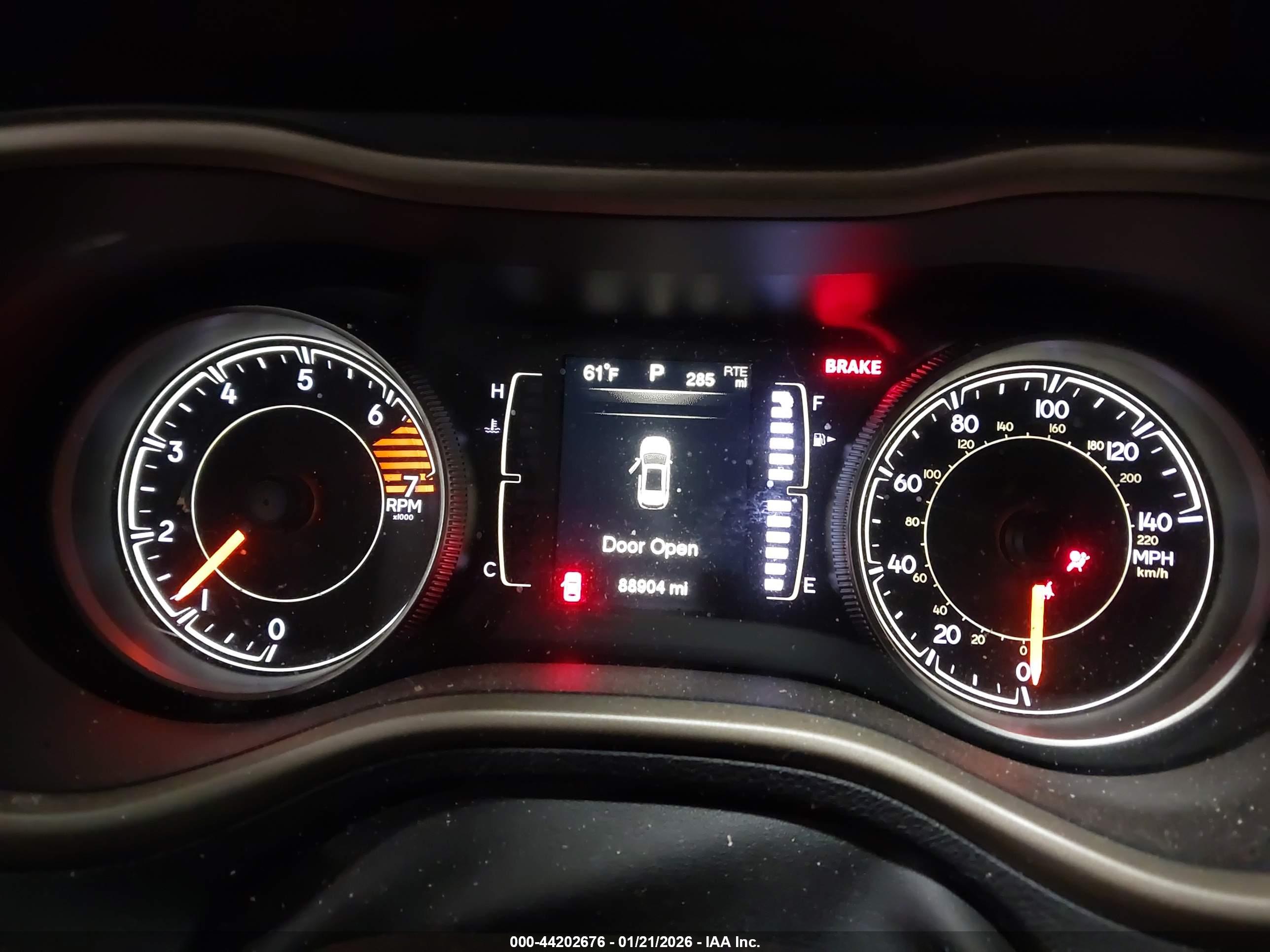 JEEP CHEROKEE image 7