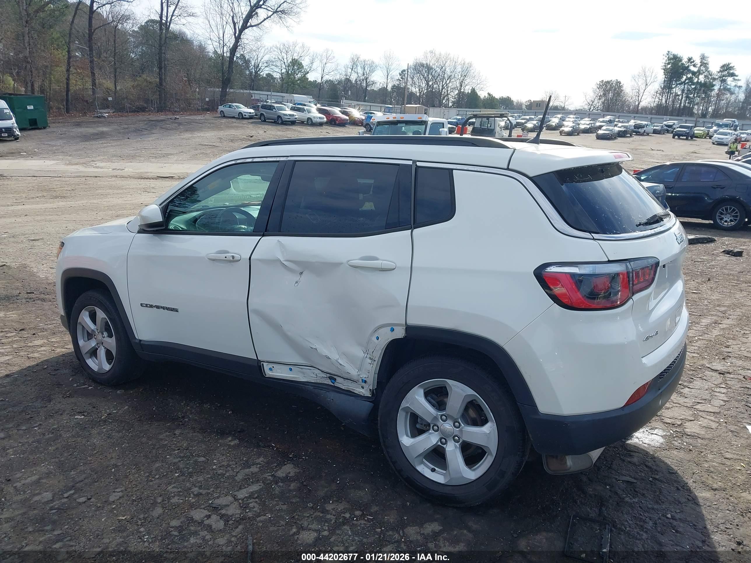 JEEP COMPASS image 6