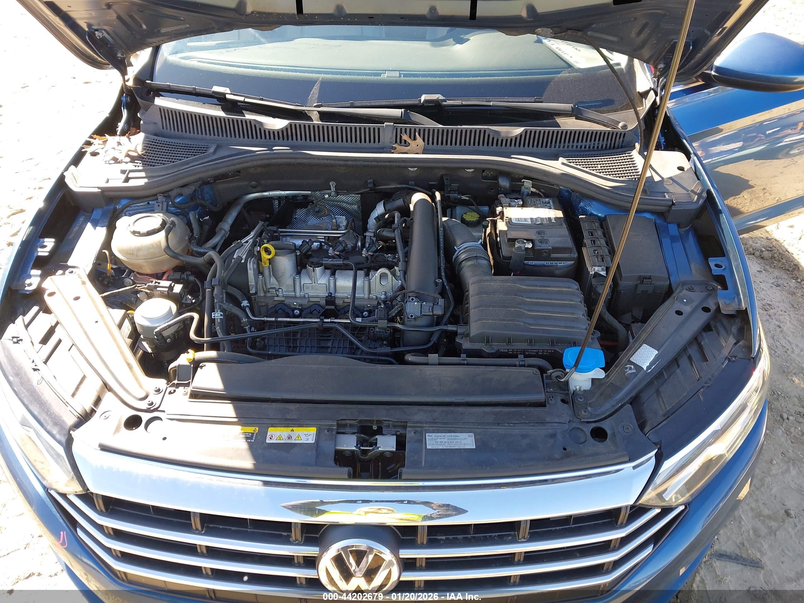 VOLKSWAGEN JETTA image 10