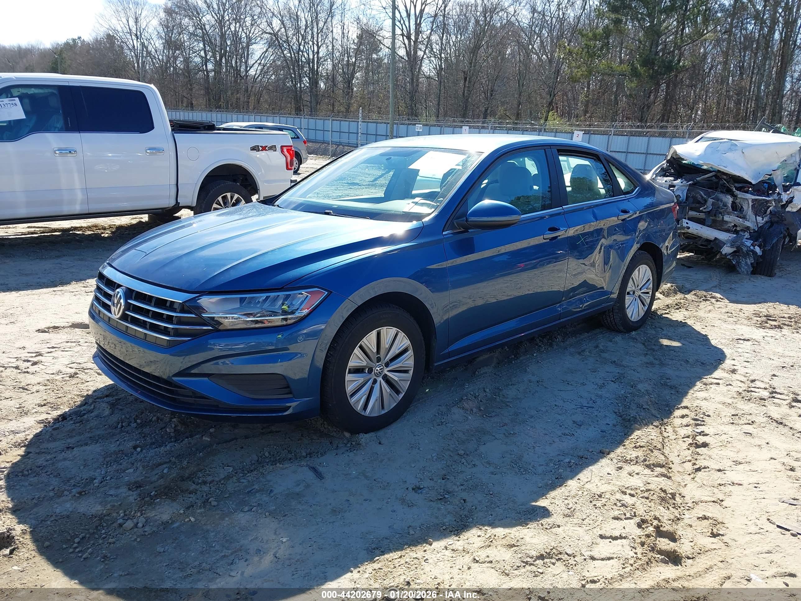 VOLKSWAGEN JETTA image 2
