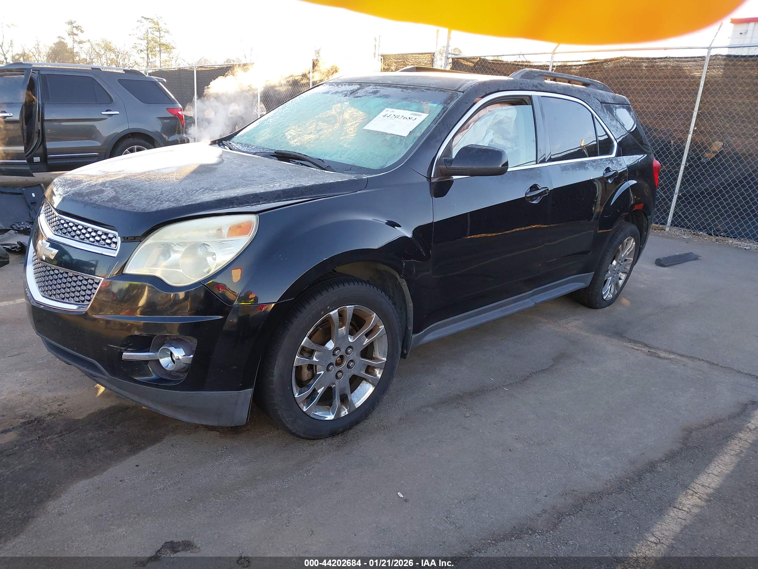 CHEVROLET EQUINOX image 2