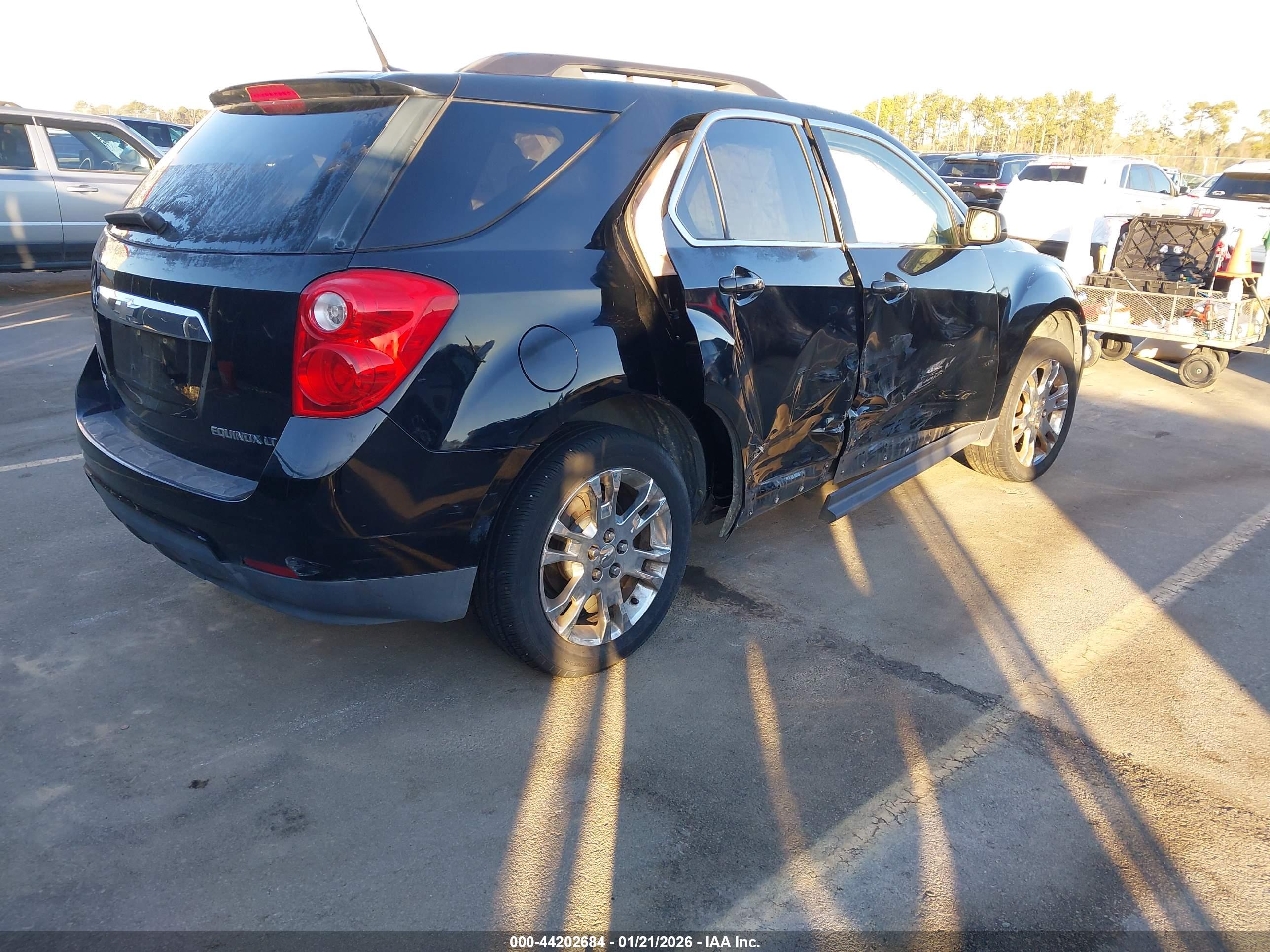 CHEVROLET EQUINOX image 4