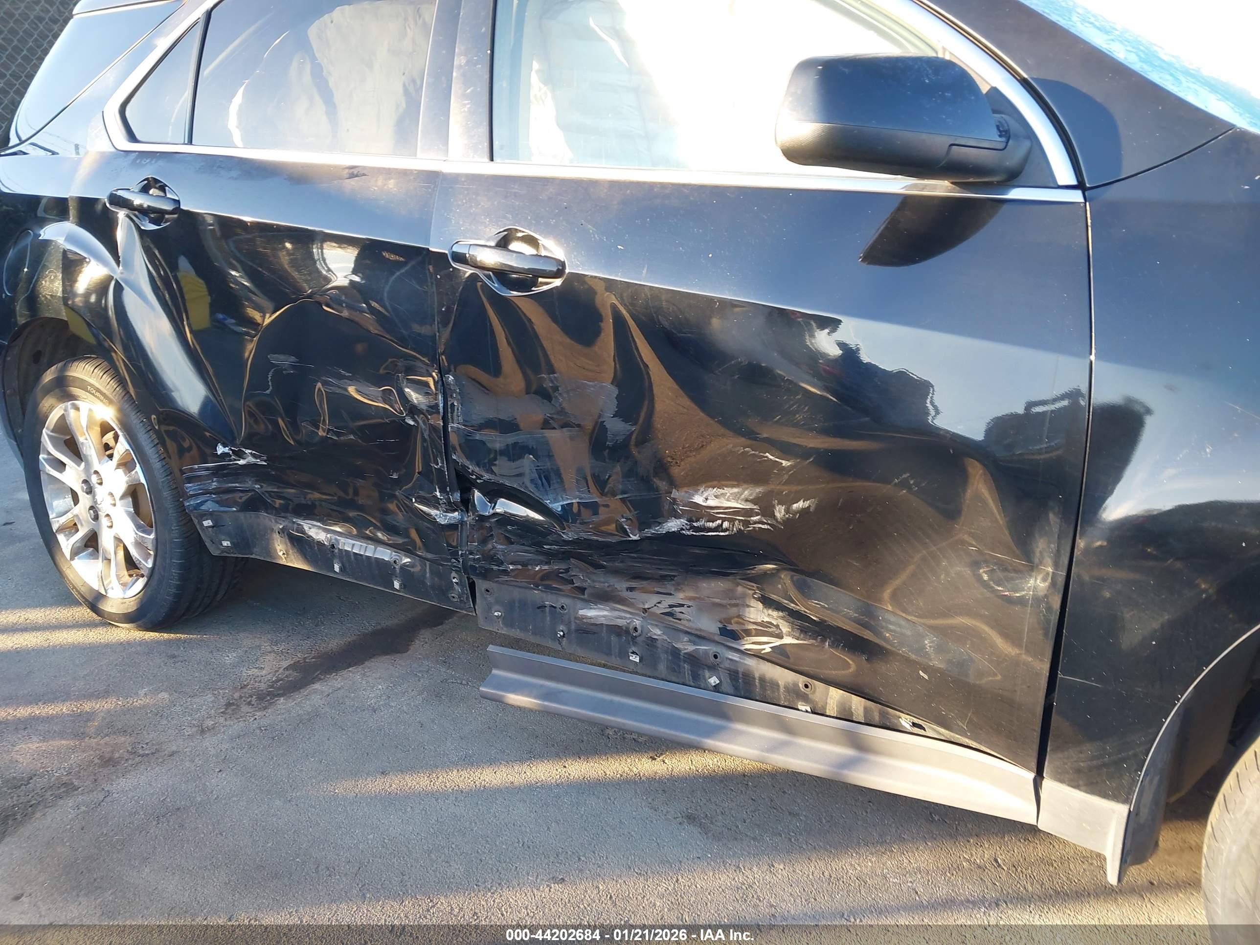 CHEVROLET EQUINOX image 6
