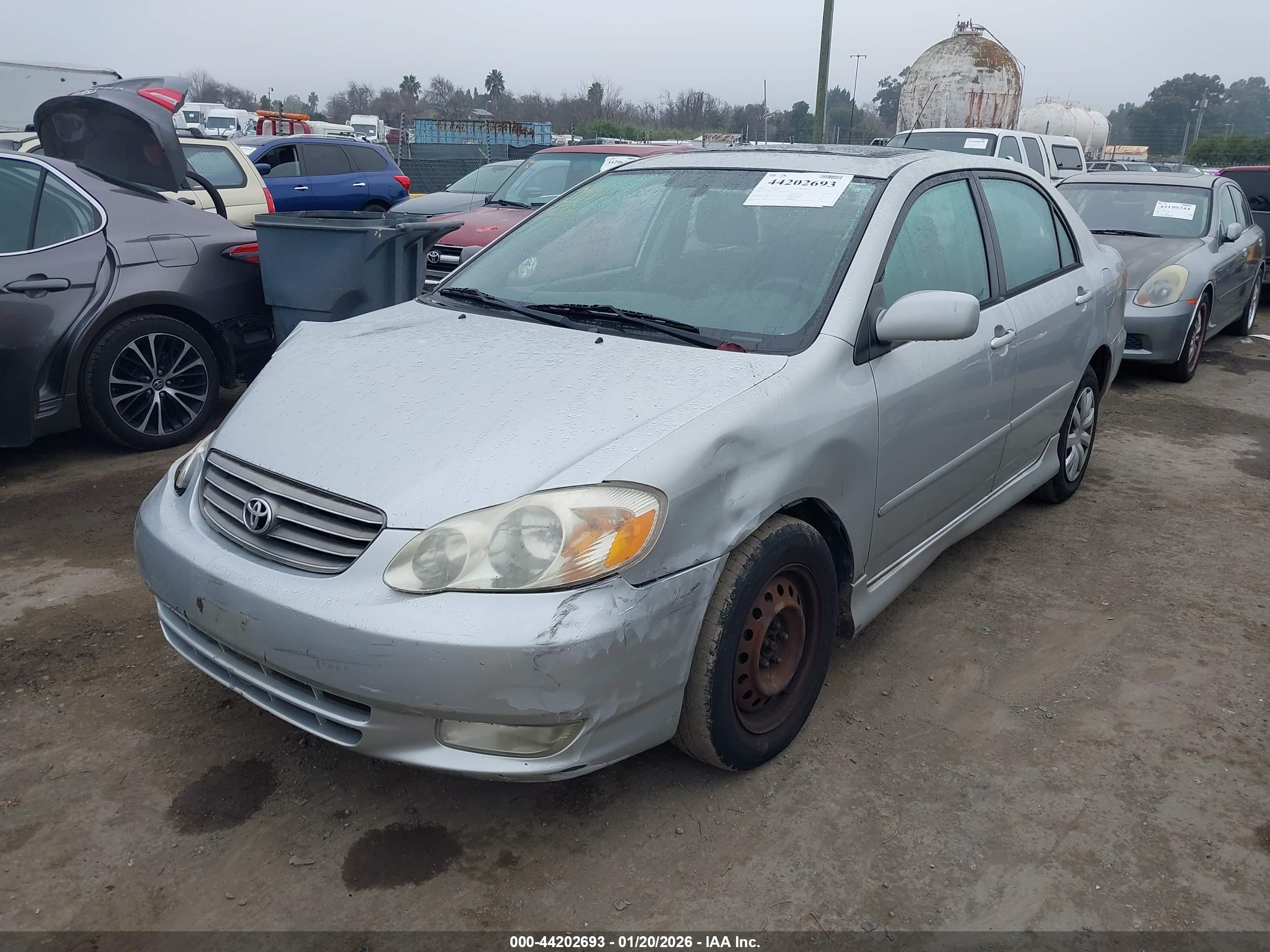 TOYOTA COROLLA image 2