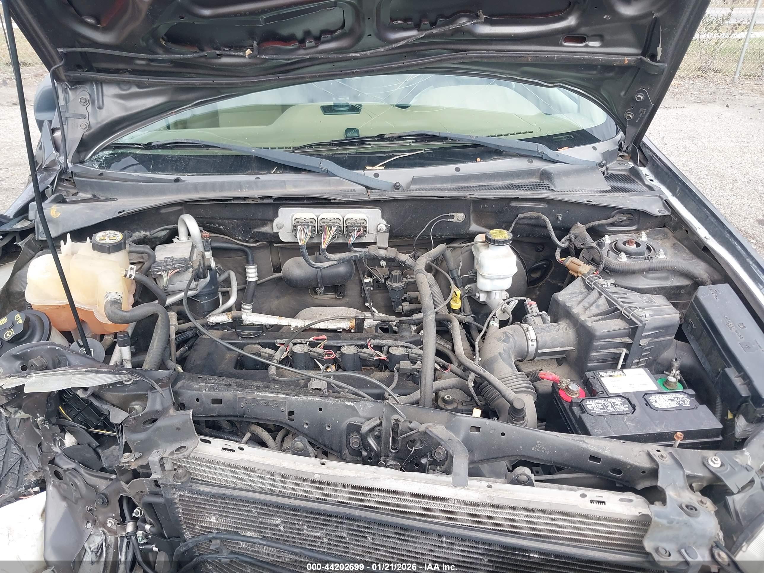 FORD ESCAPE image 10
