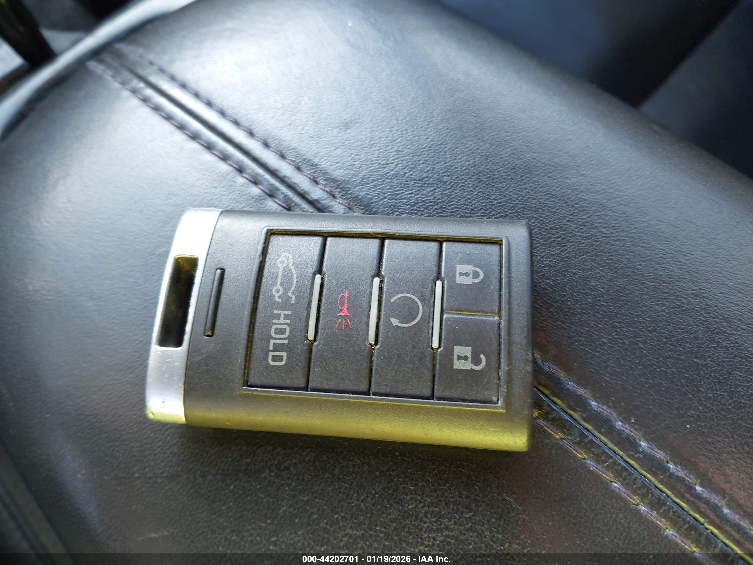 CADILLAC XTS image 11