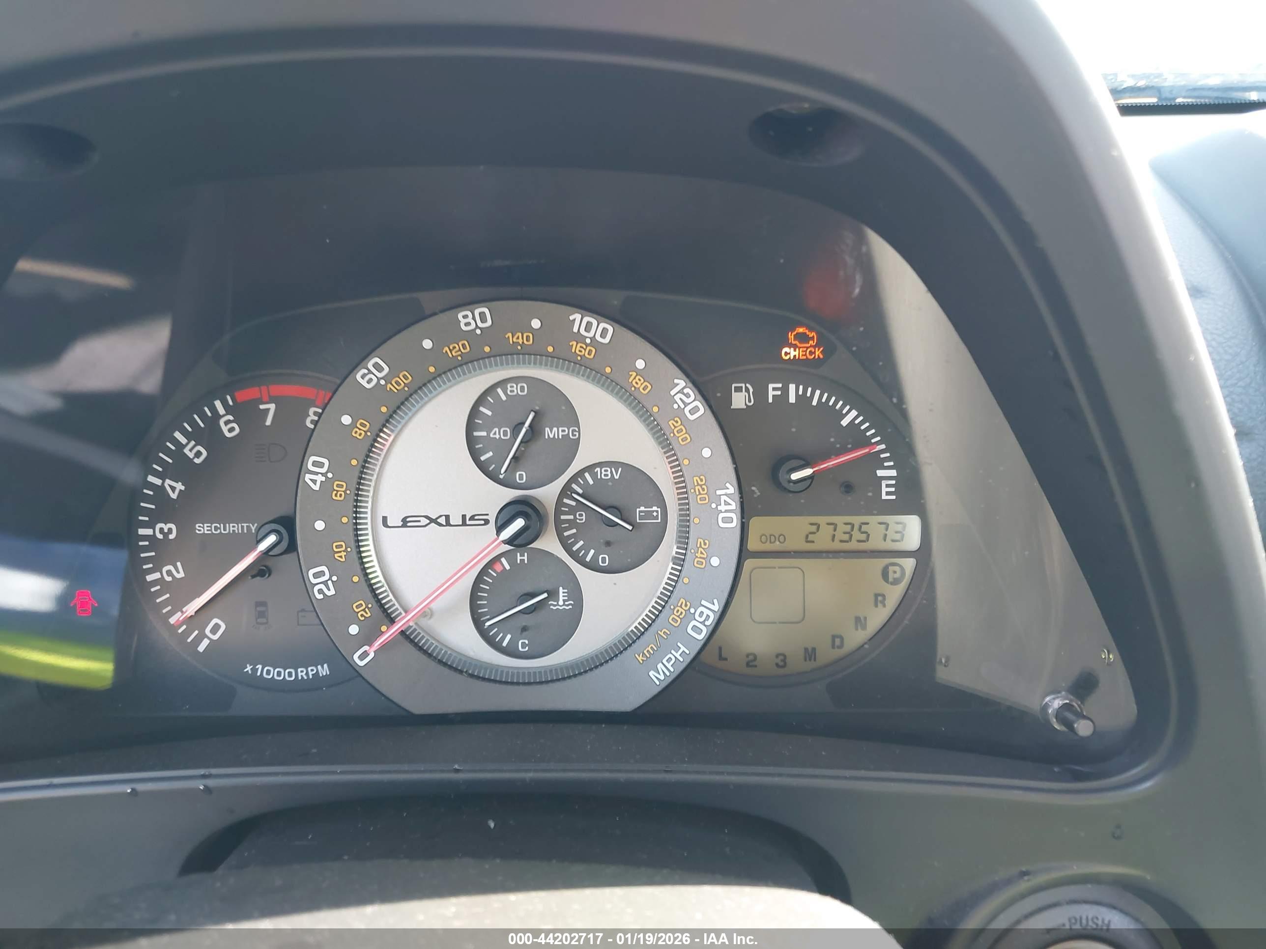 LEXUS IS image 7