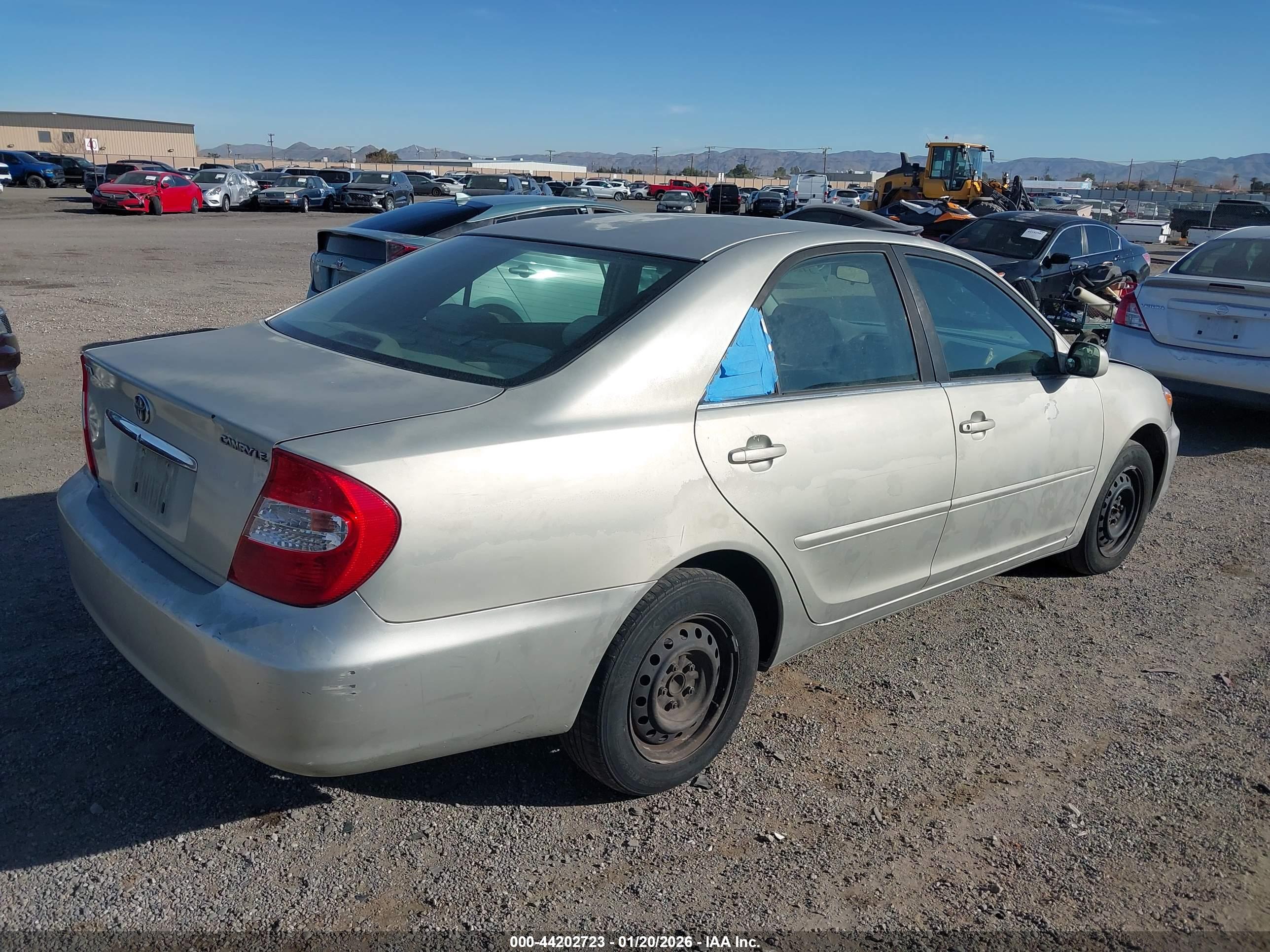 TOYOTA CAMRY image 4