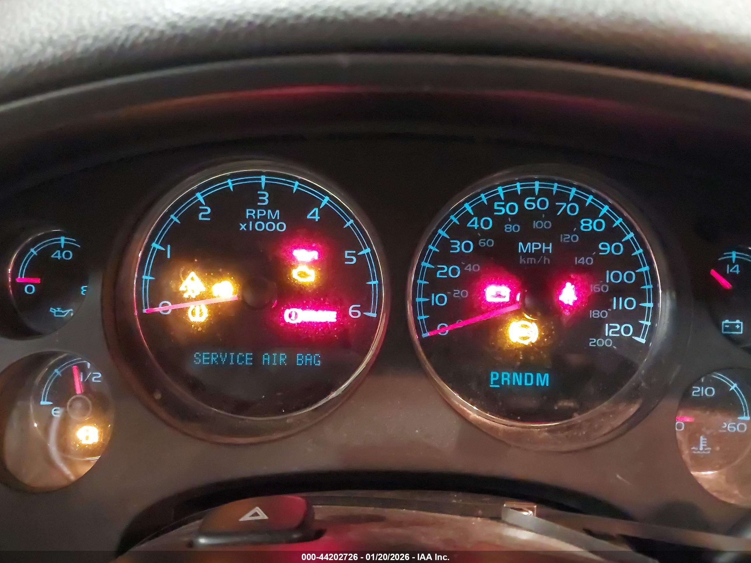 GMC YUKON image 7