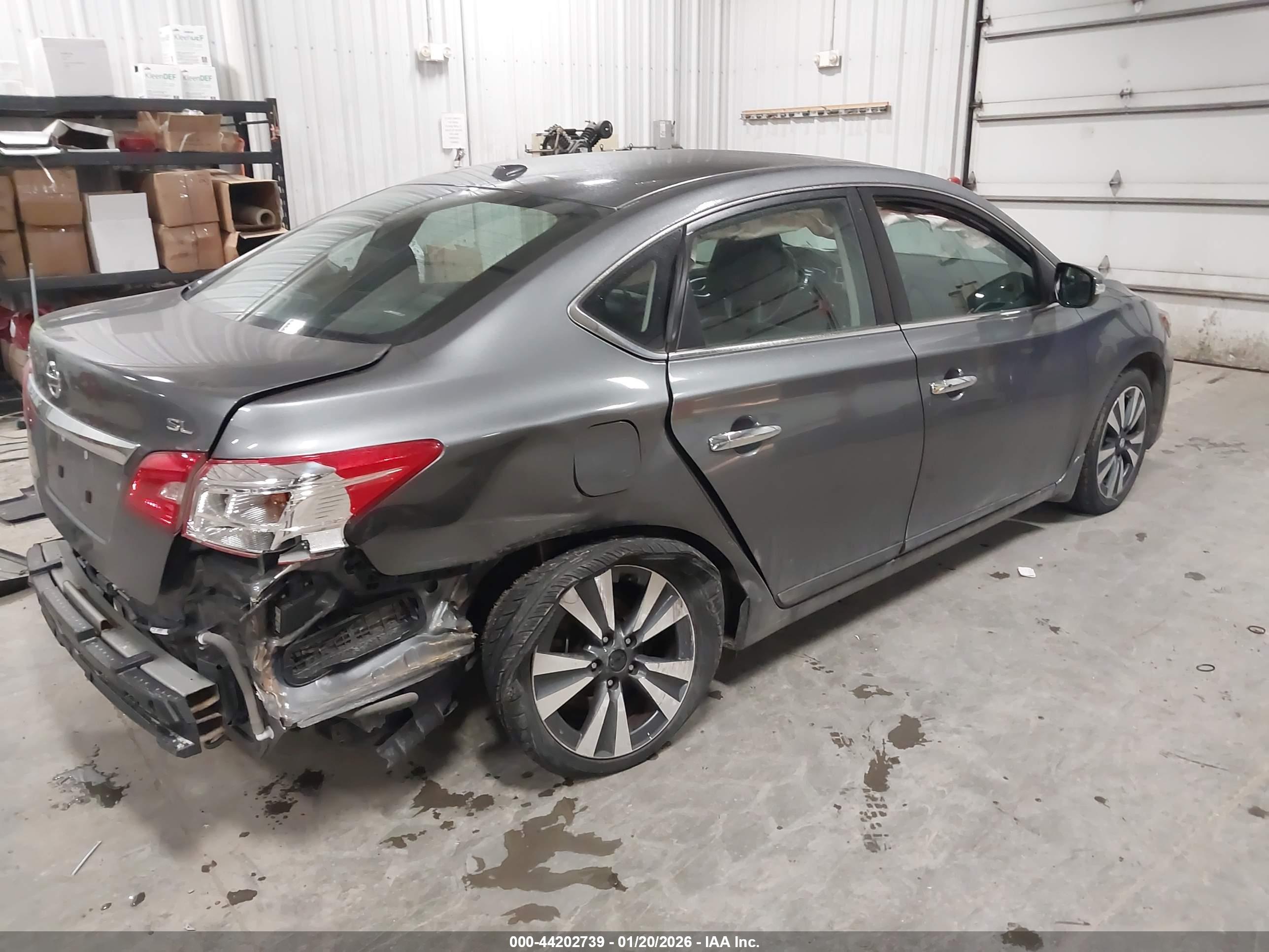 NISSAN SENTRA image 4