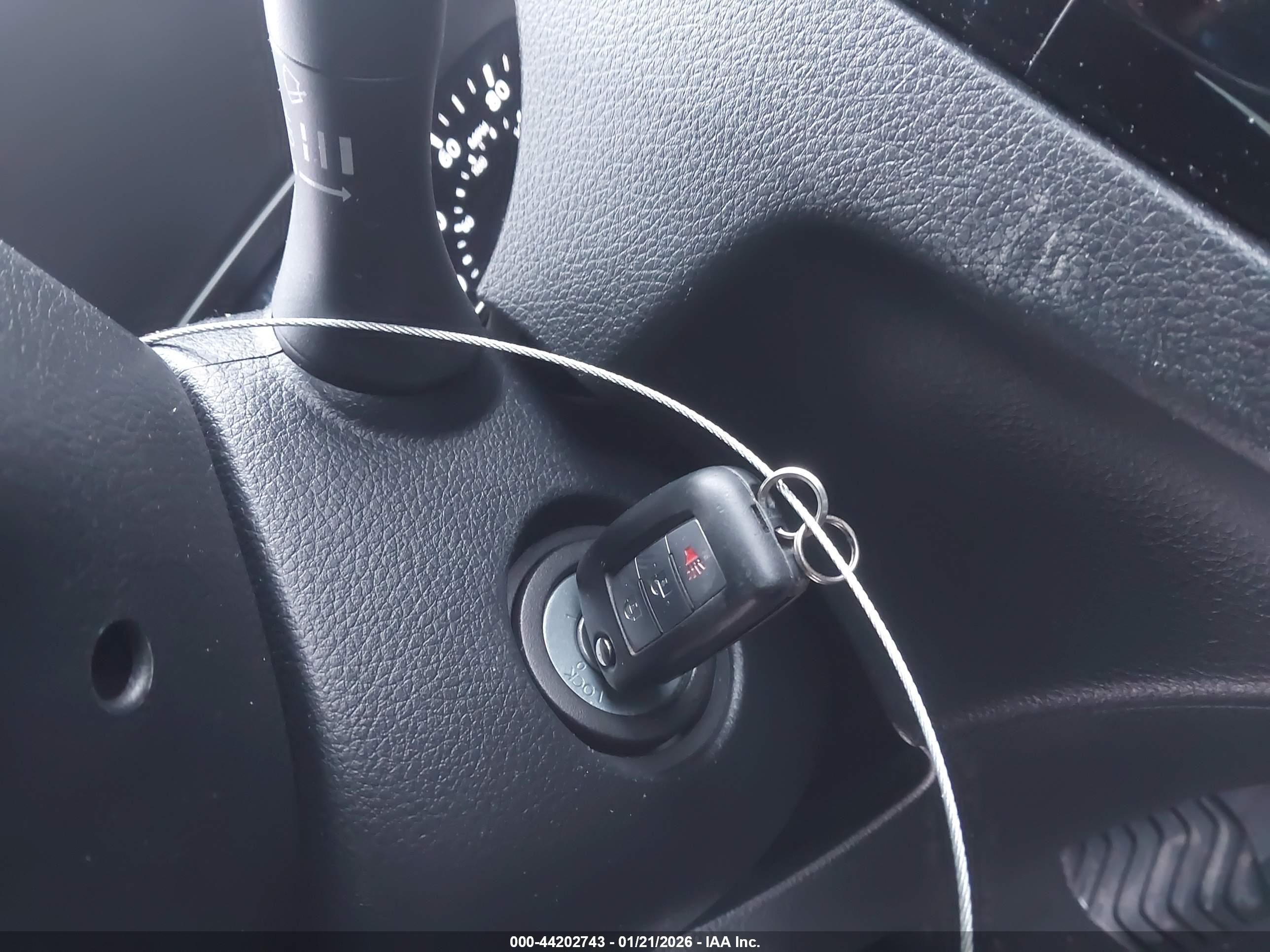 NISSAN ROGUE image 11