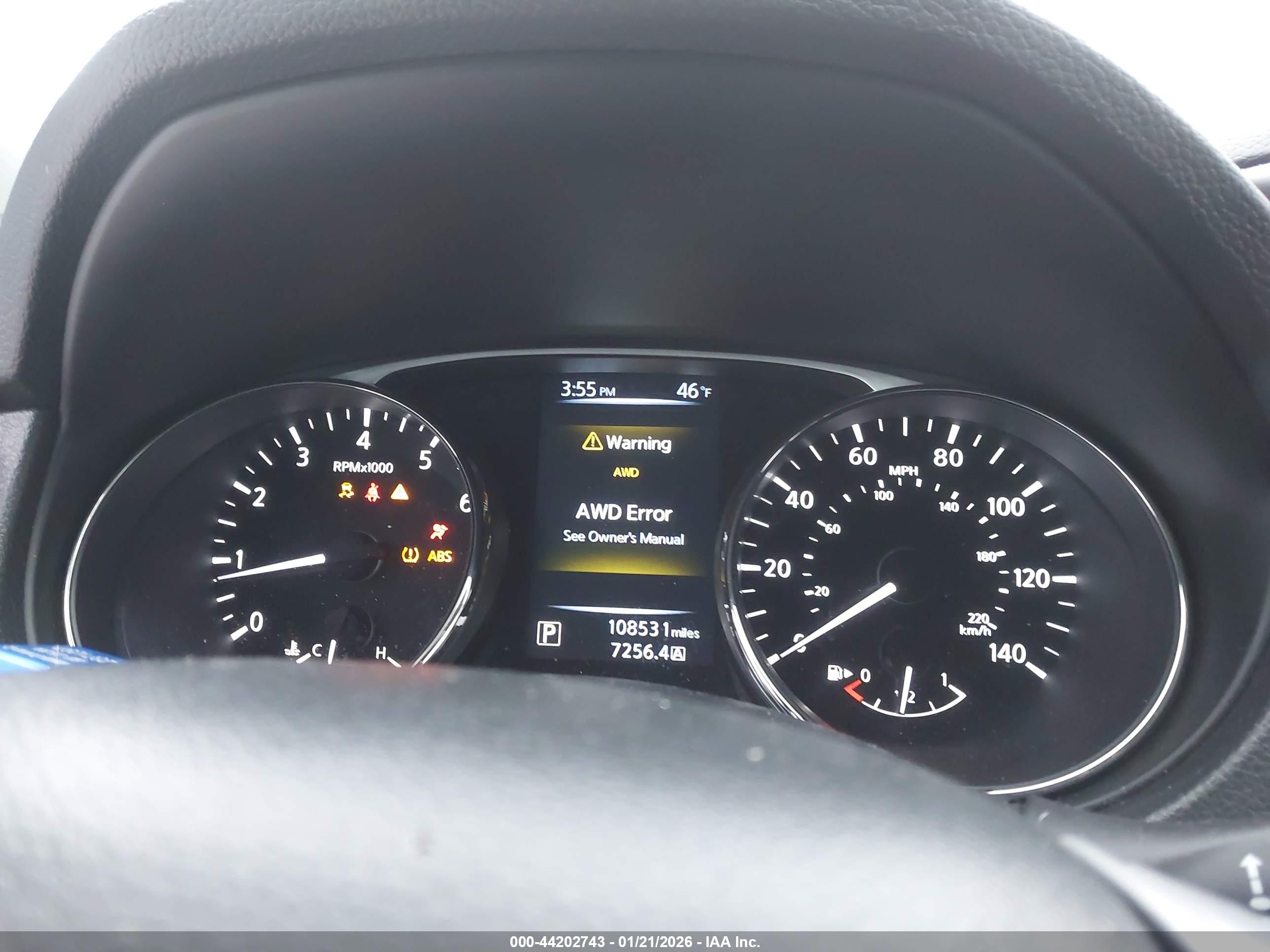 NISSAN ROGUE image 7